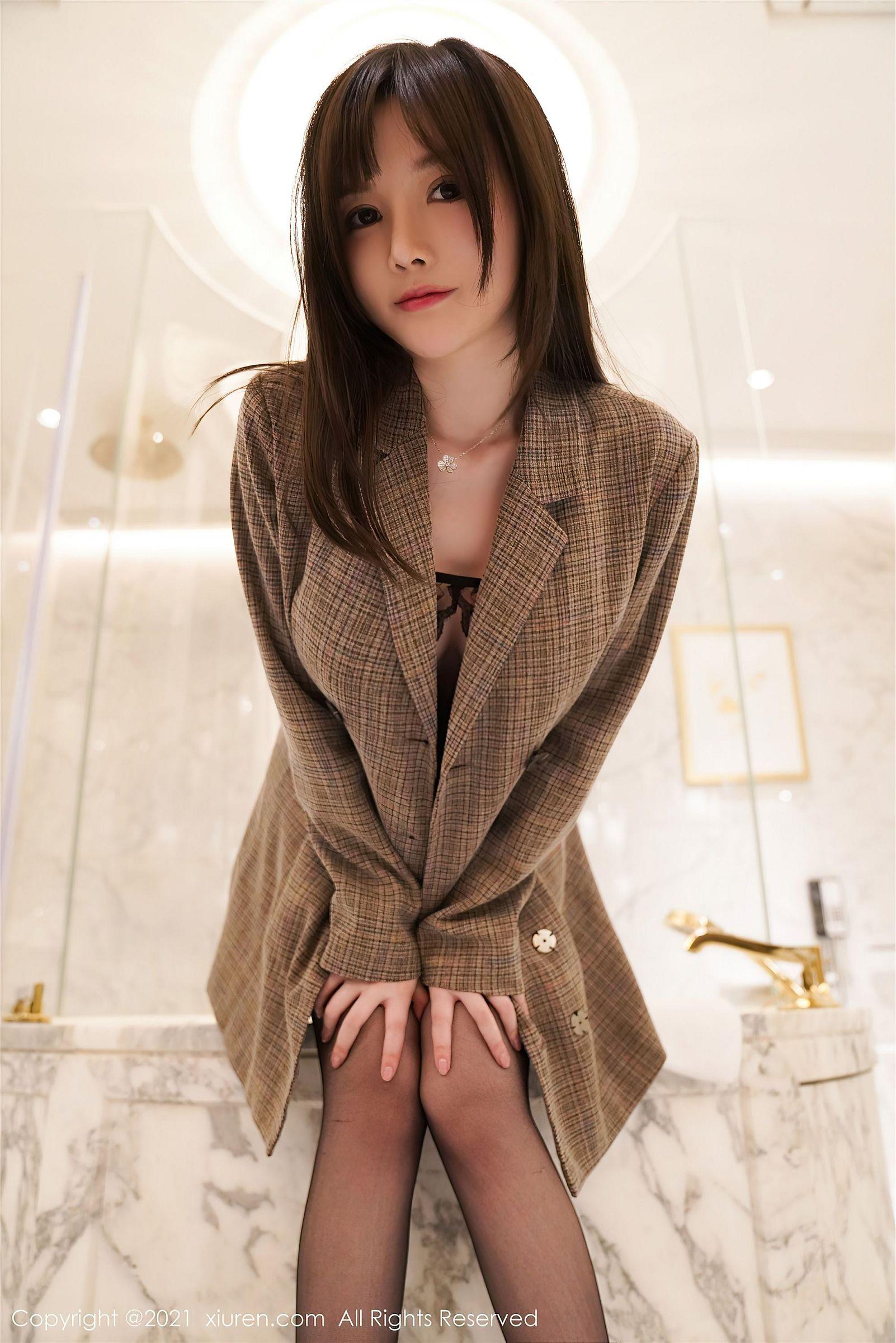 [XIUREN秀人网] 2021.01.06 NO.2977 糯美子MINIbabe_p021
