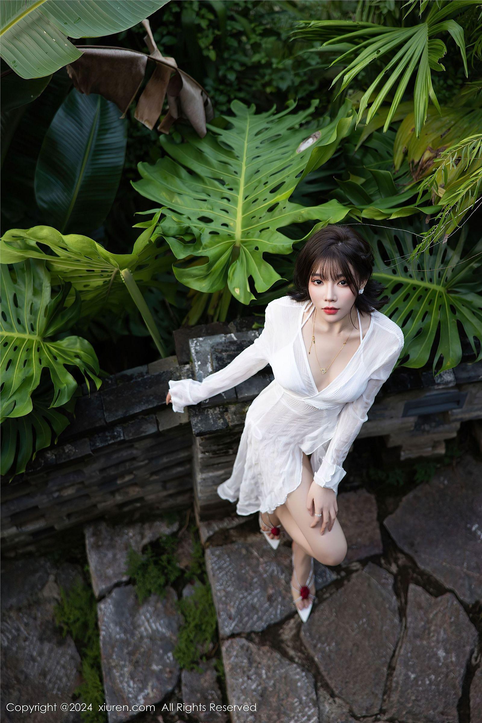 [XIUREN秀人网] 2024.10.31 NO.9375 徐莉芝Booty_p012