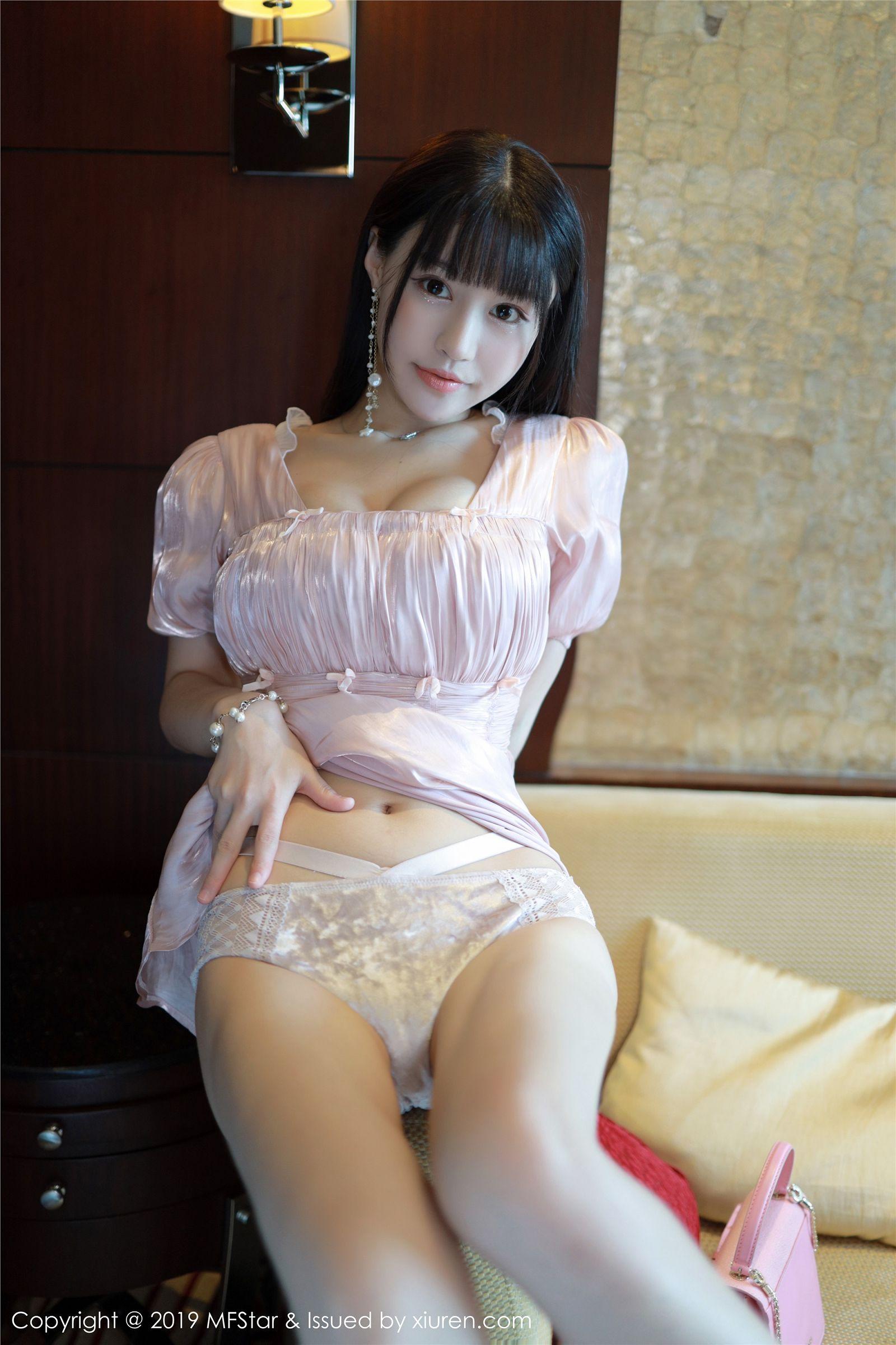 [MFStar模范学院] 2019.09.30 Vol.217 Flower朱可_儿_p018