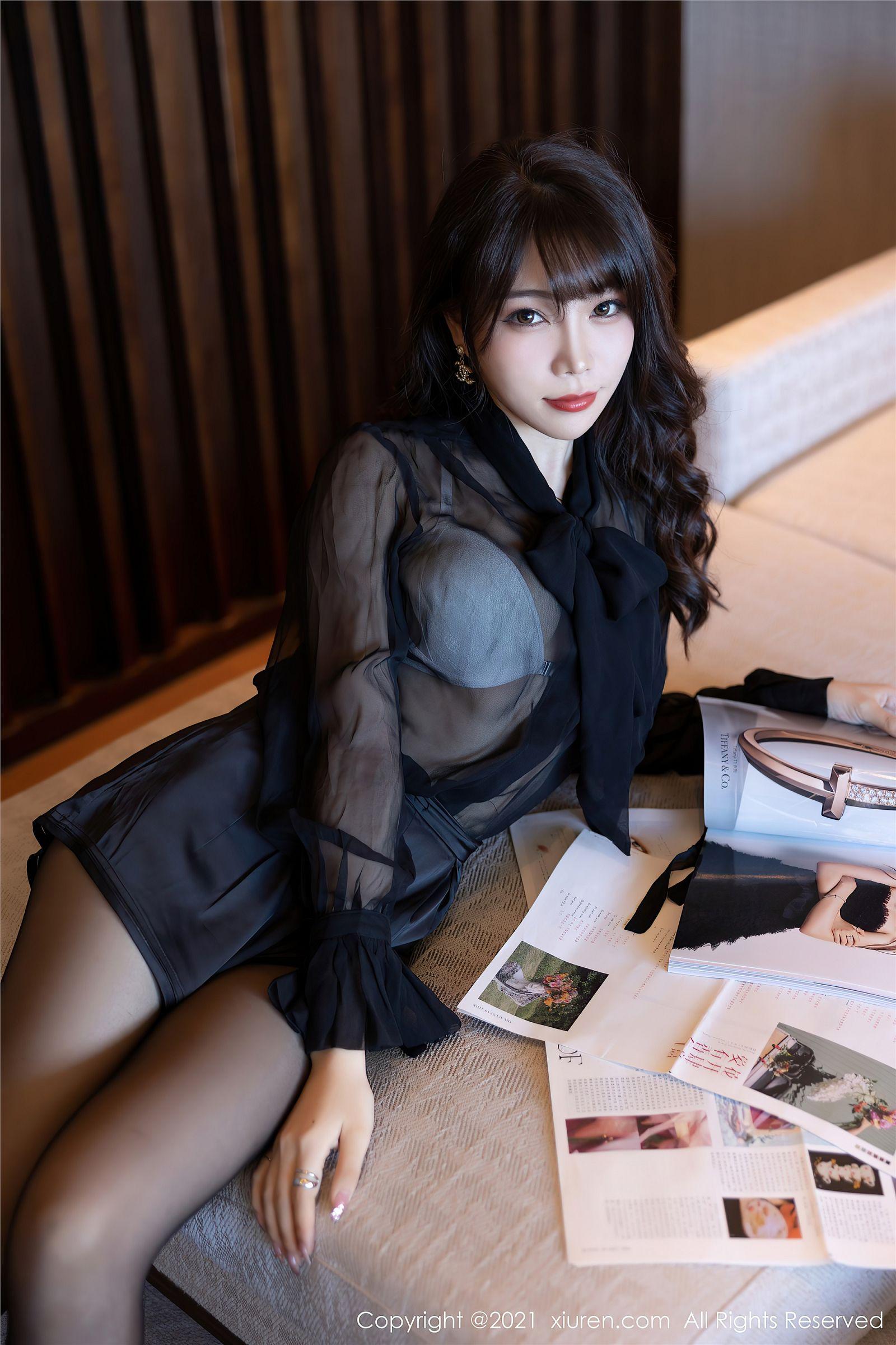 [XIUREN秀人网] 2021.10.25 NO.4114 芝芝Booty_p009