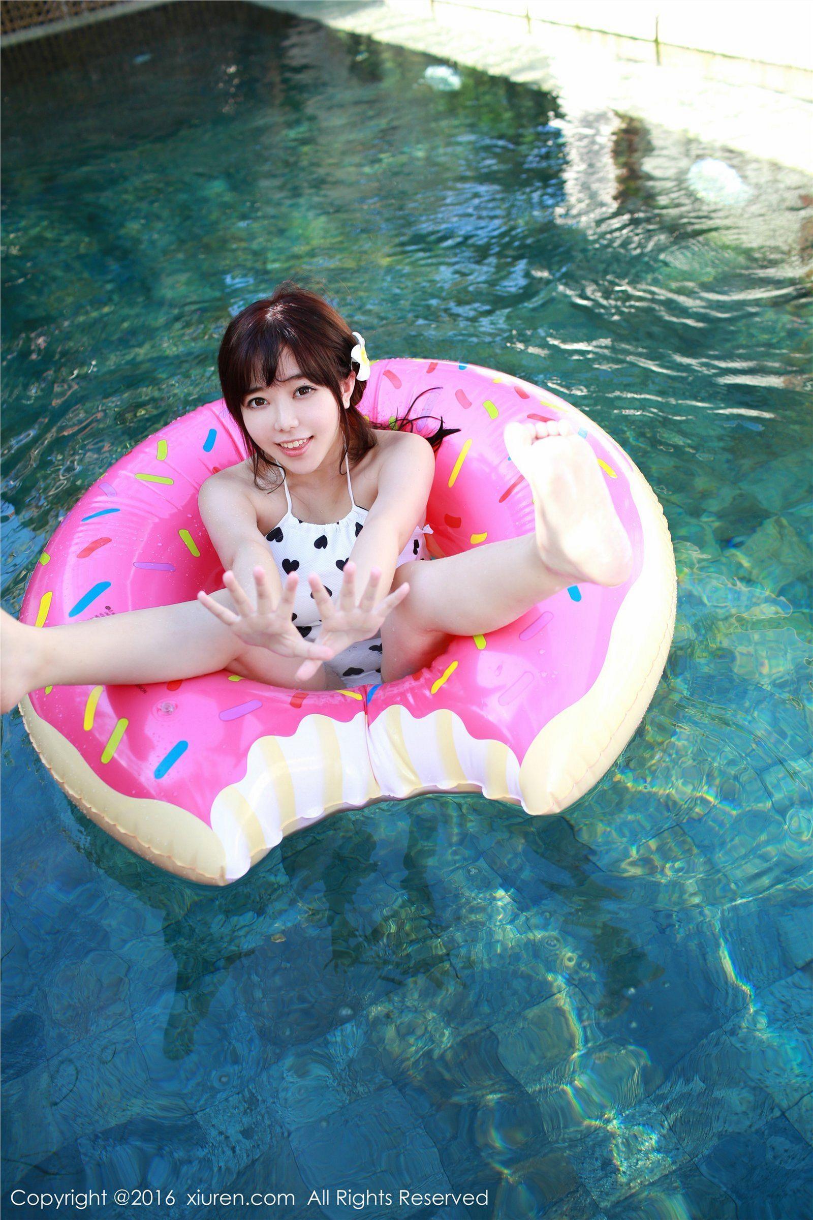 [秀人XIUREN] 2016.01.27 NO.470 刘飞儿Faye_p026