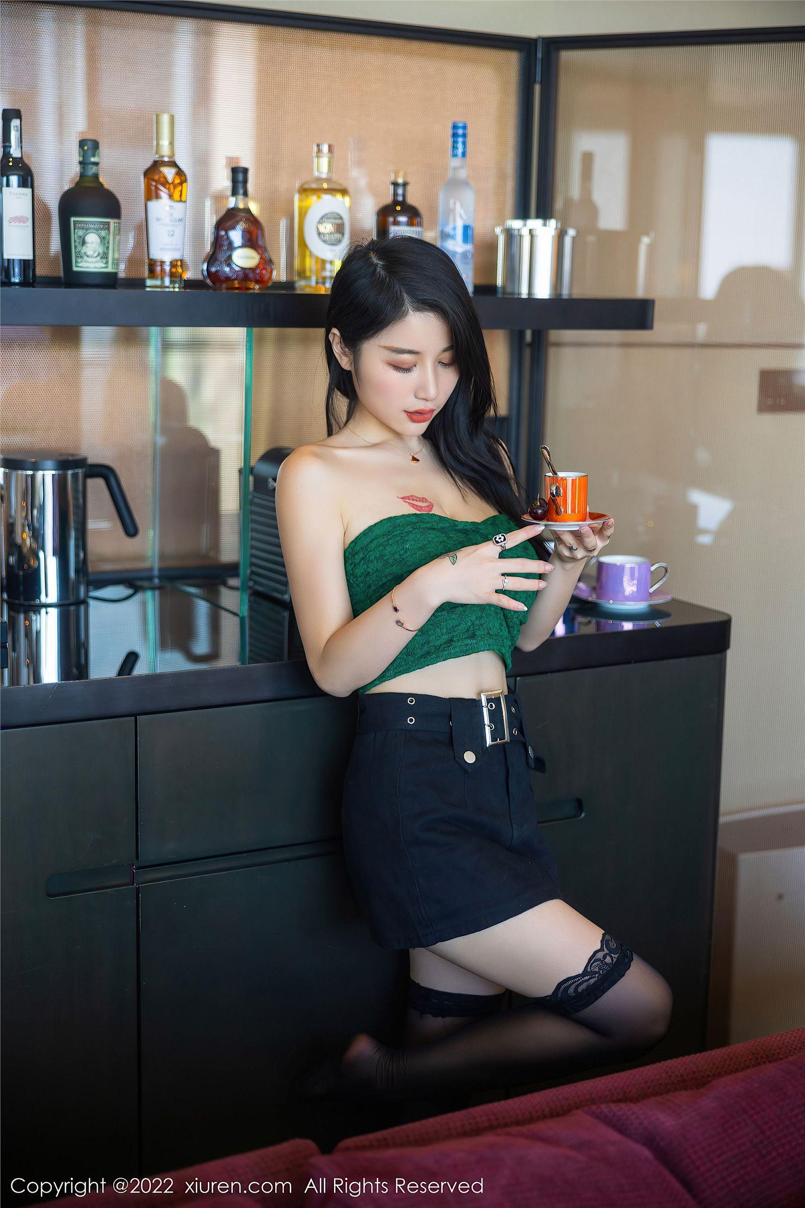[XIUREN秀人网] 2022.08.18 NO.5455 美七Mia_p056