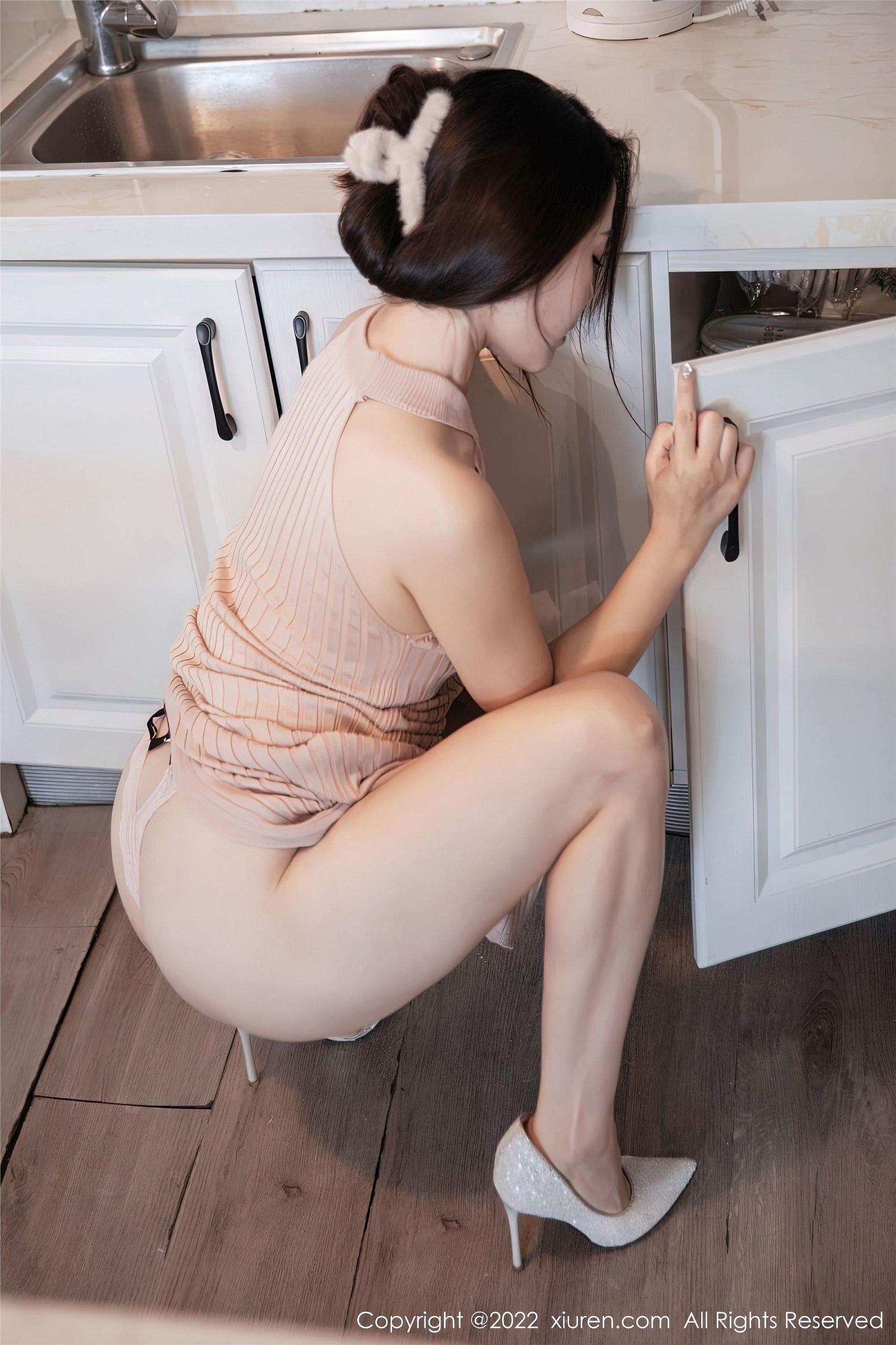[XIUREN秀人网] 2022.12.30 NO.6066 严利娅Yuliya_p037