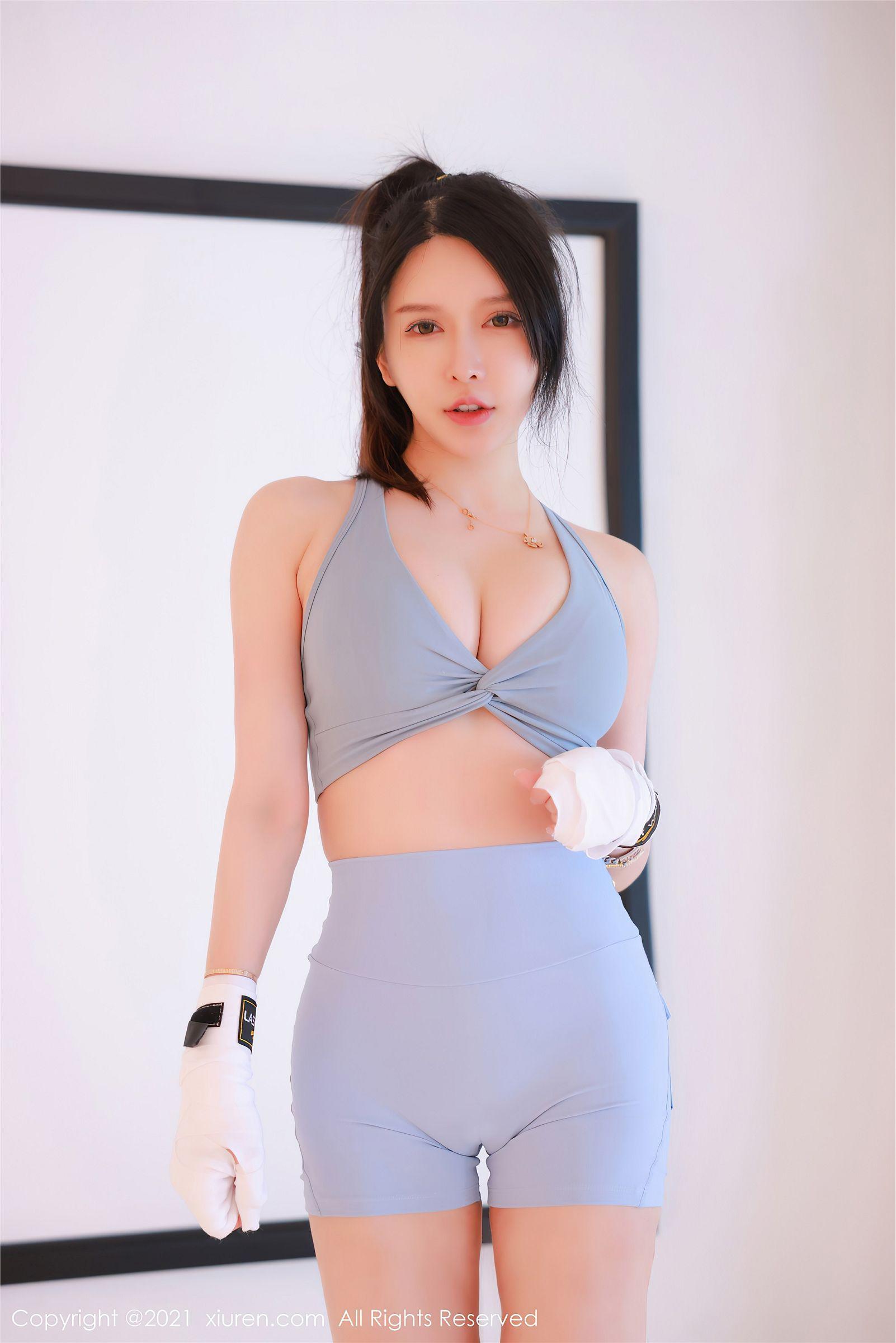 [XIUREN秀人网] 2021.10.13 NO.4055 玉兔miki_p032