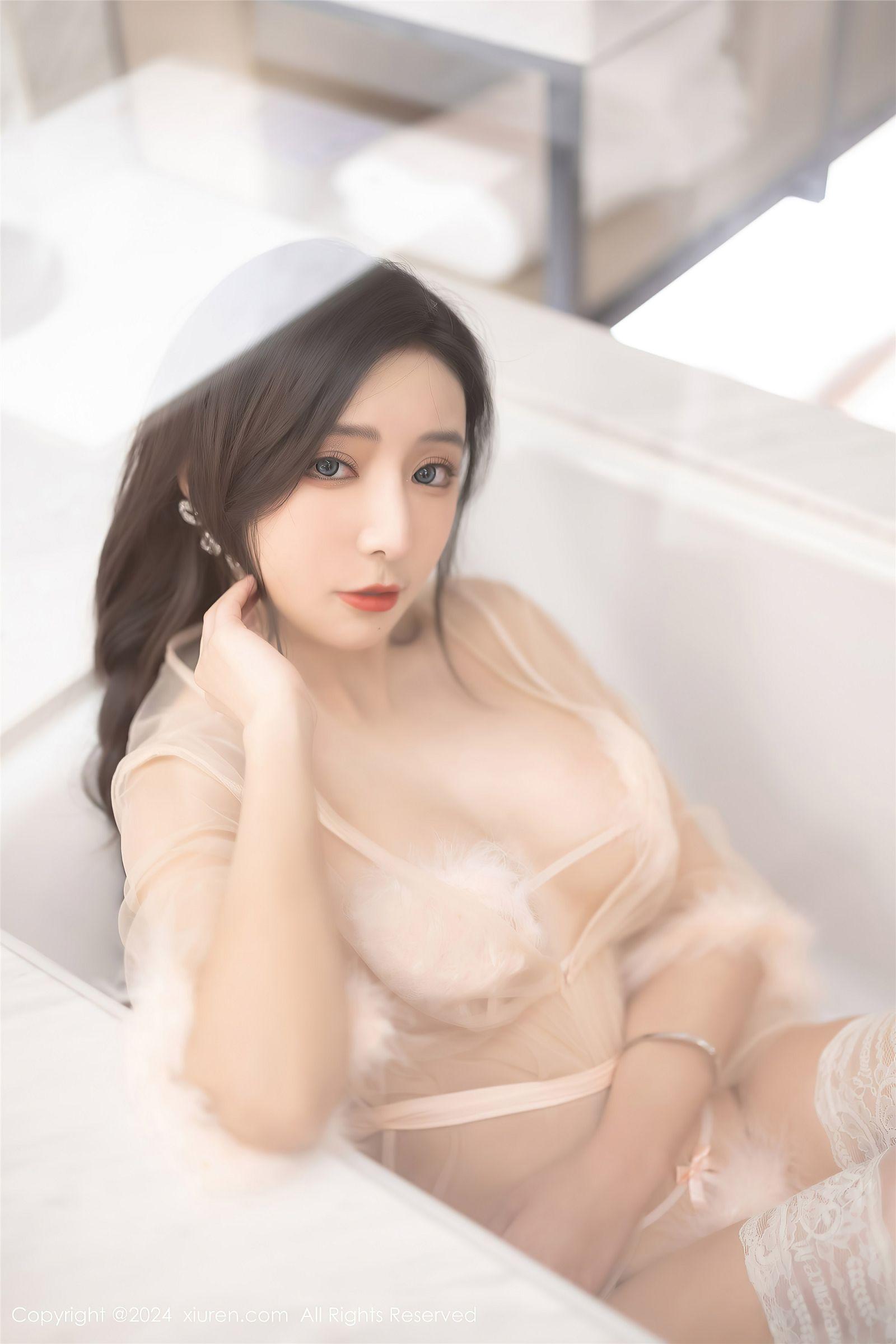 [XIUREN秀人网] 2024.04.11 NO.8378 王馨瑶yanni_p041