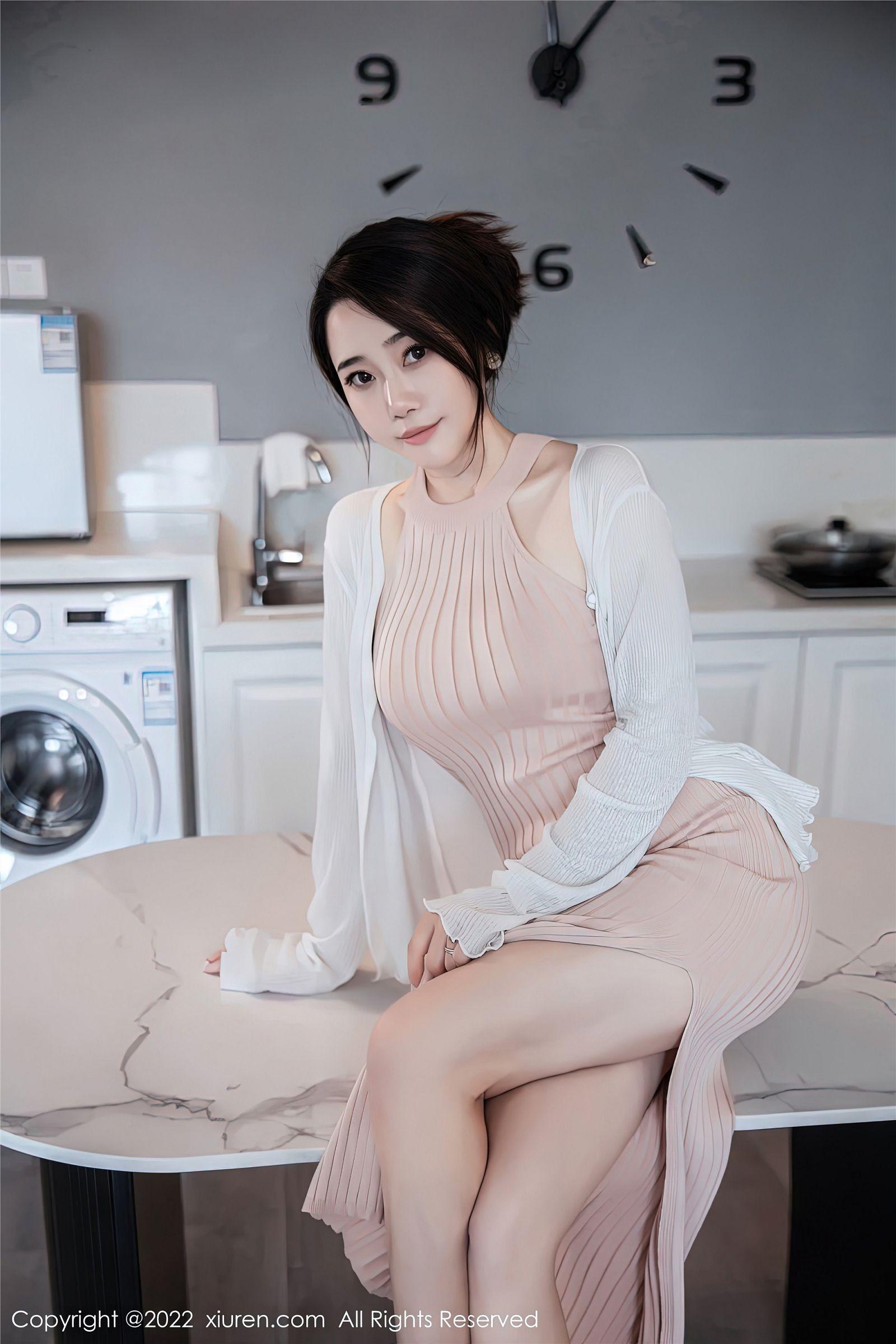 [XIUREN秀人网] 2022.12.30 NO.6066 严利娅Yuliya_p034