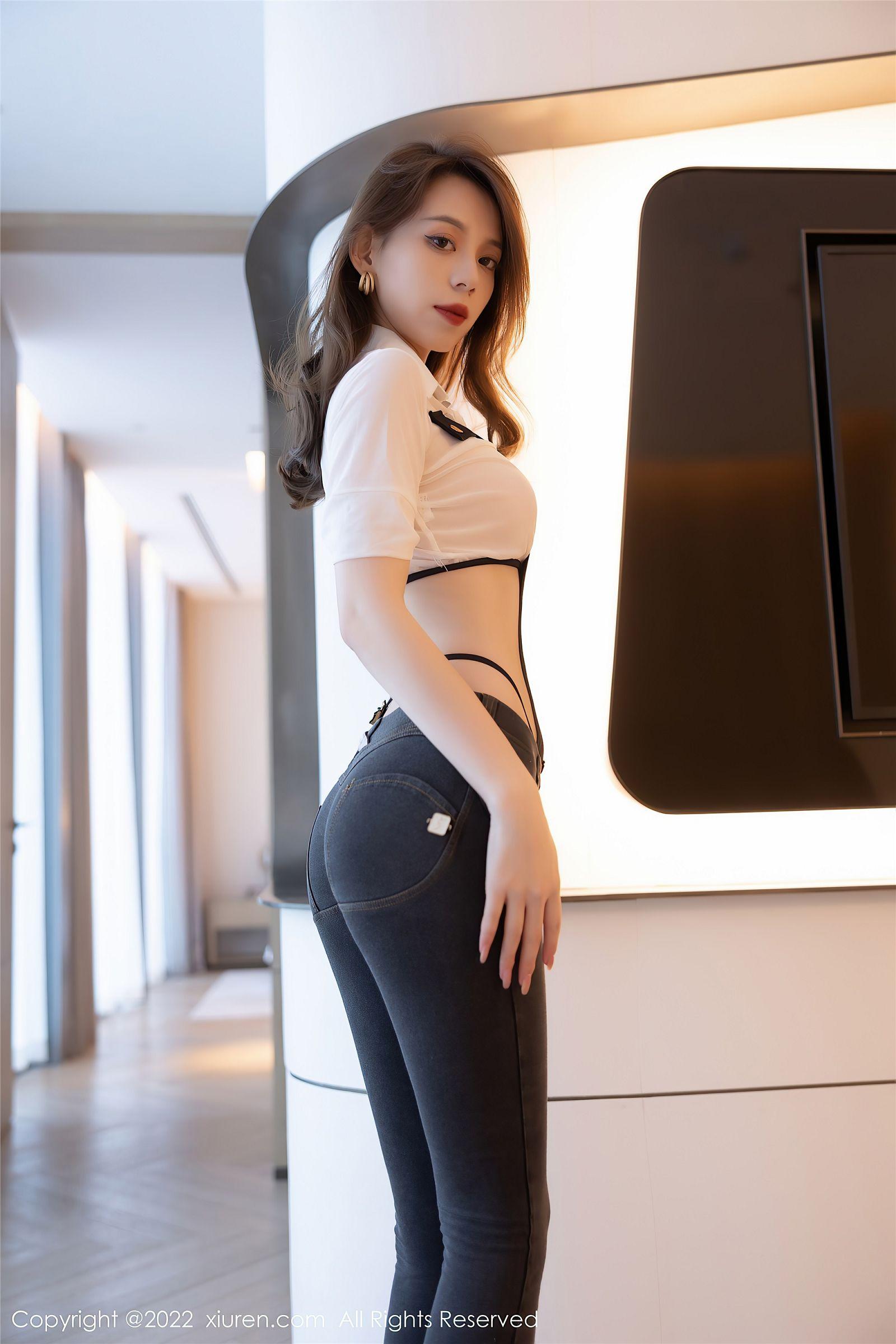 [XIUREN秀人网] 2022.01.06 NO.4427 言沫_p004