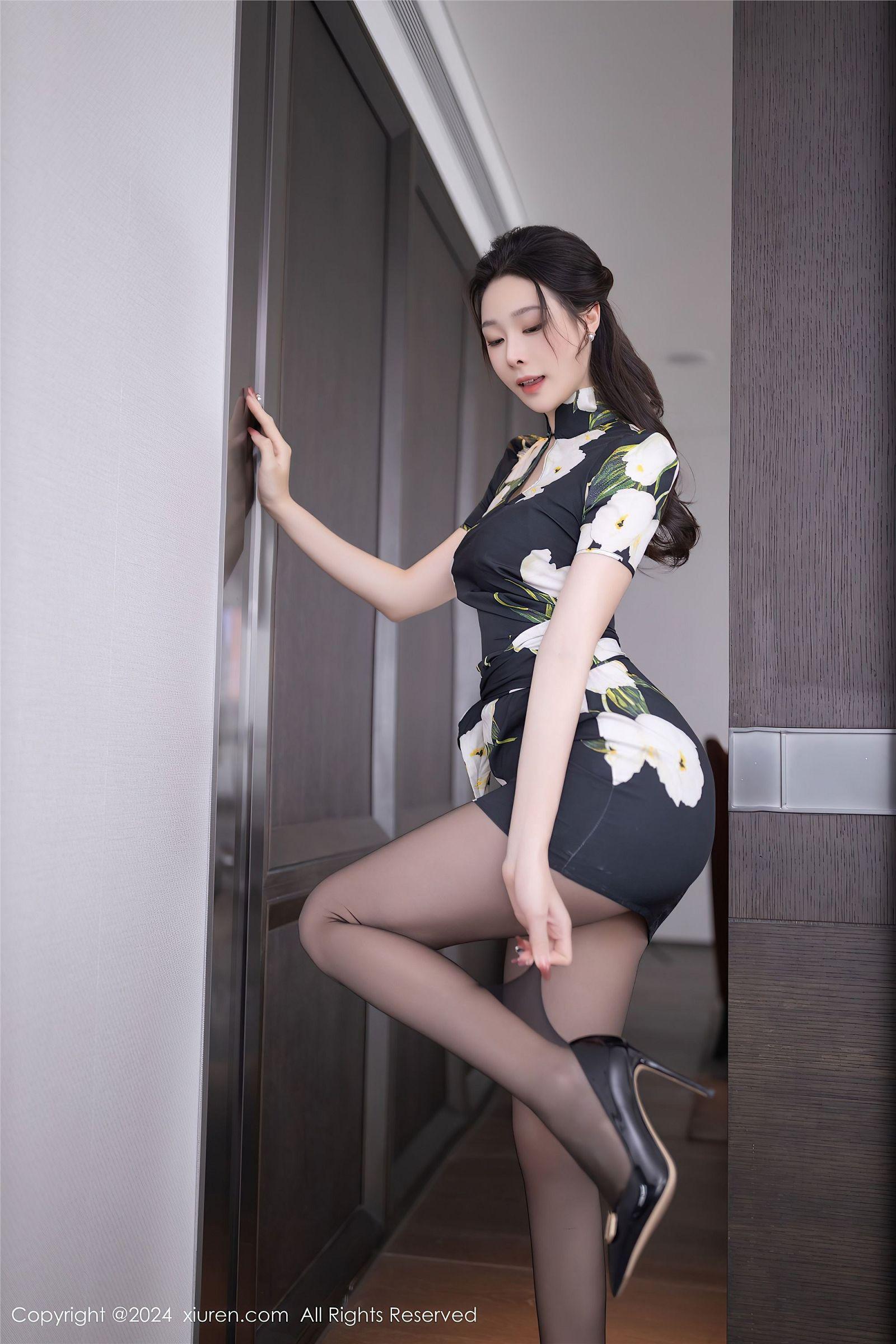 [XIUREN秀人网] 2024.06.27 NO.8768 小逗逗_p045