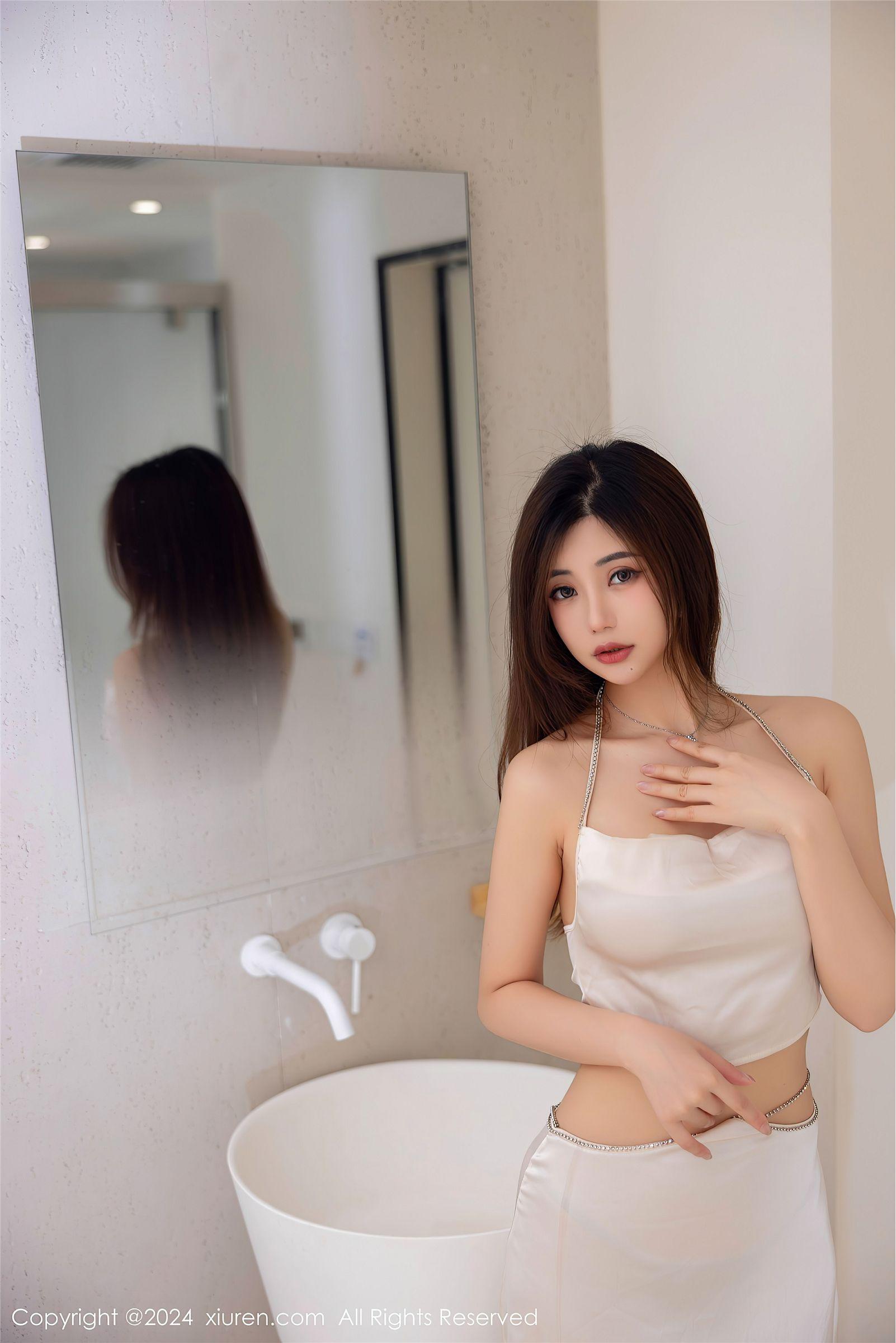 [XIUREN秀人网] 2024.01.12 NO.7951 绮里嘉ula_p021