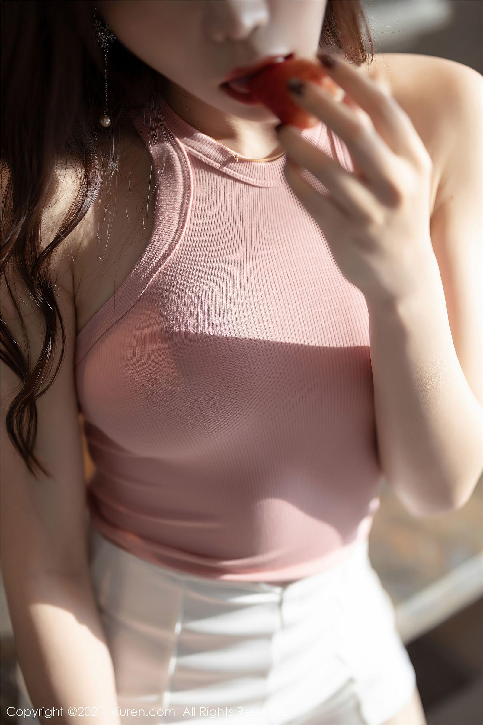[XIUREN秀人网] 2021.03.25 NO.3245 芝芝Booty_p021