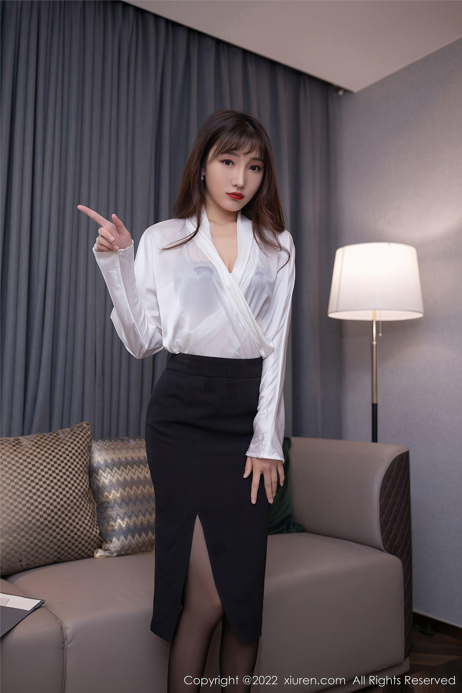 [XIUREN秀人网] 2022.09.08 NO.5564 陆萱萱_p034