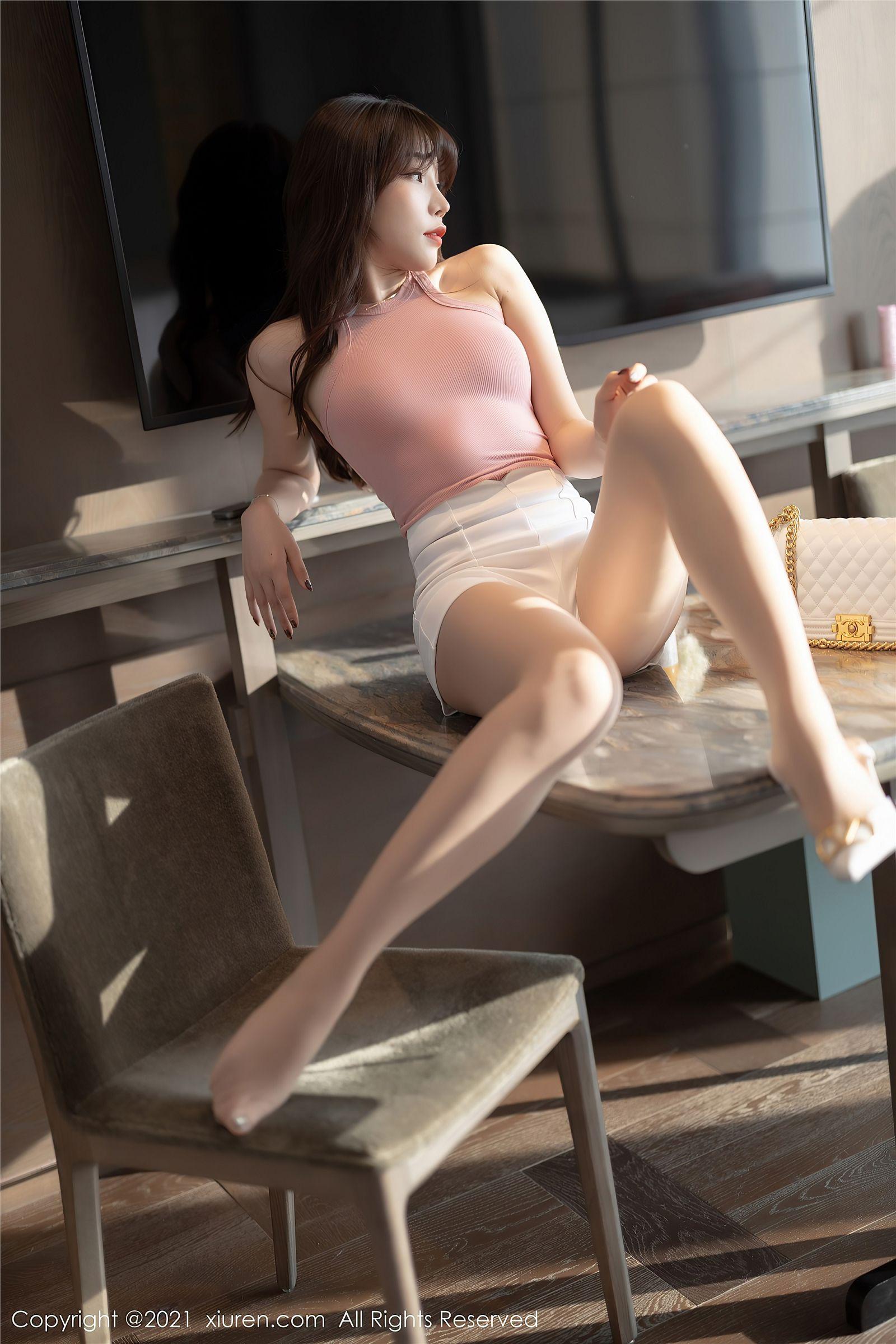 [XIUREN秀人网] 2021.03.25 NO.3245 芝芝Booty_p030