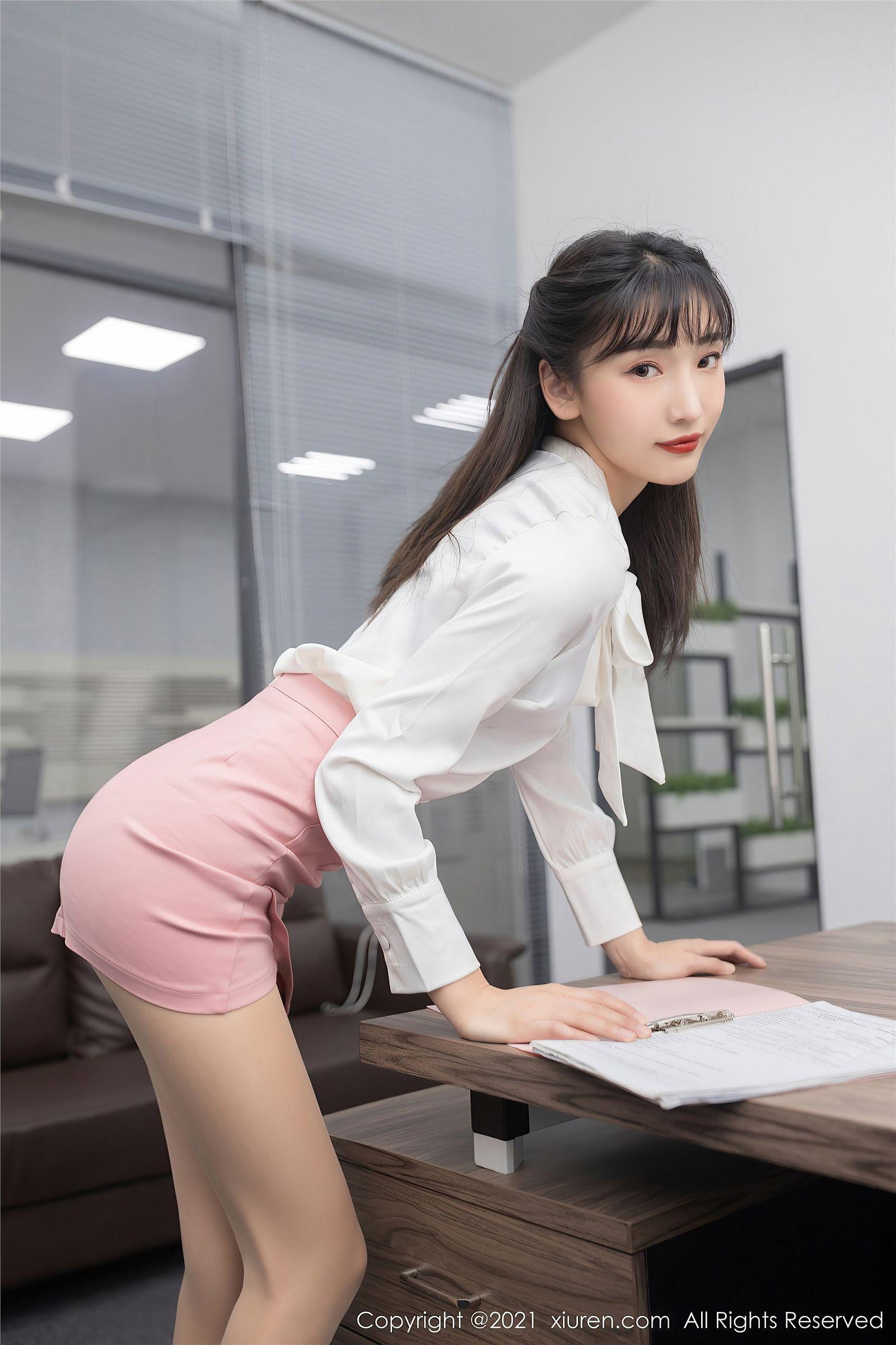 [XIUREN秀人网] 2021.01.21 NO.3030 陆萱萱_p040