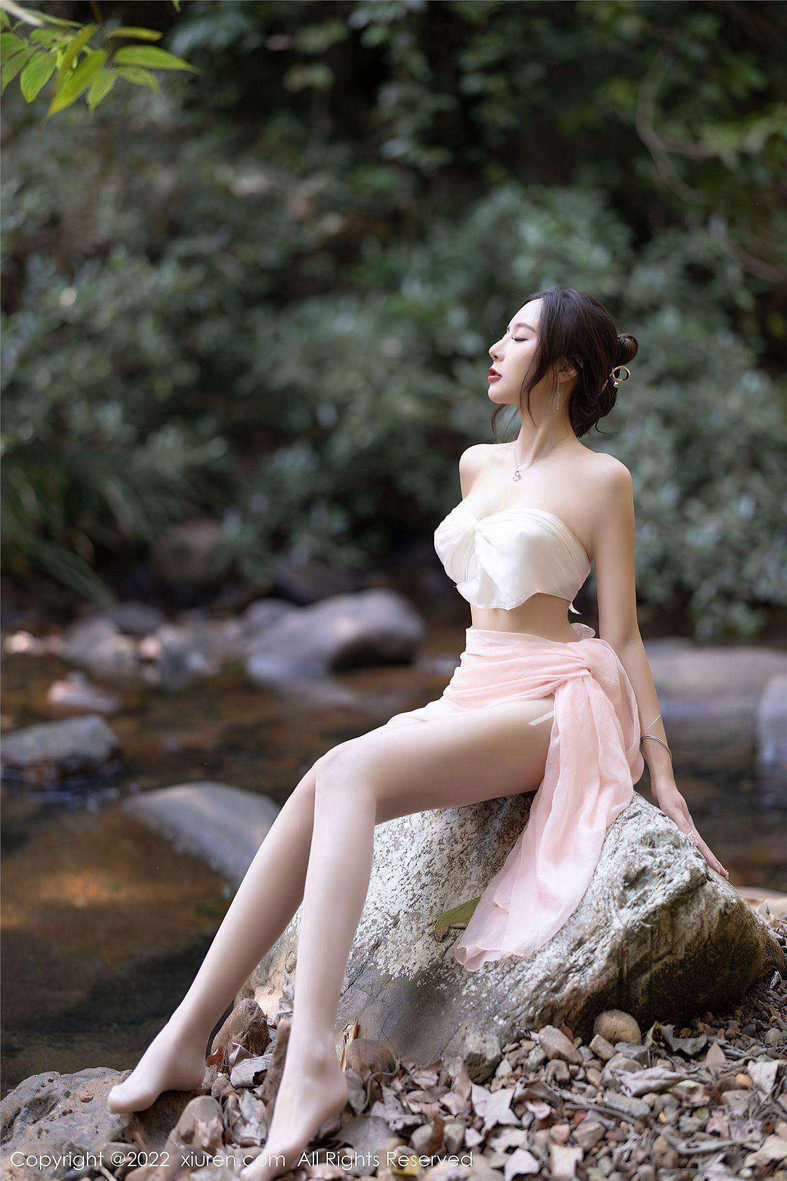 [XIUREN秀人网] 2022.01.25 NO.4511 王馨瑶yanni_p004