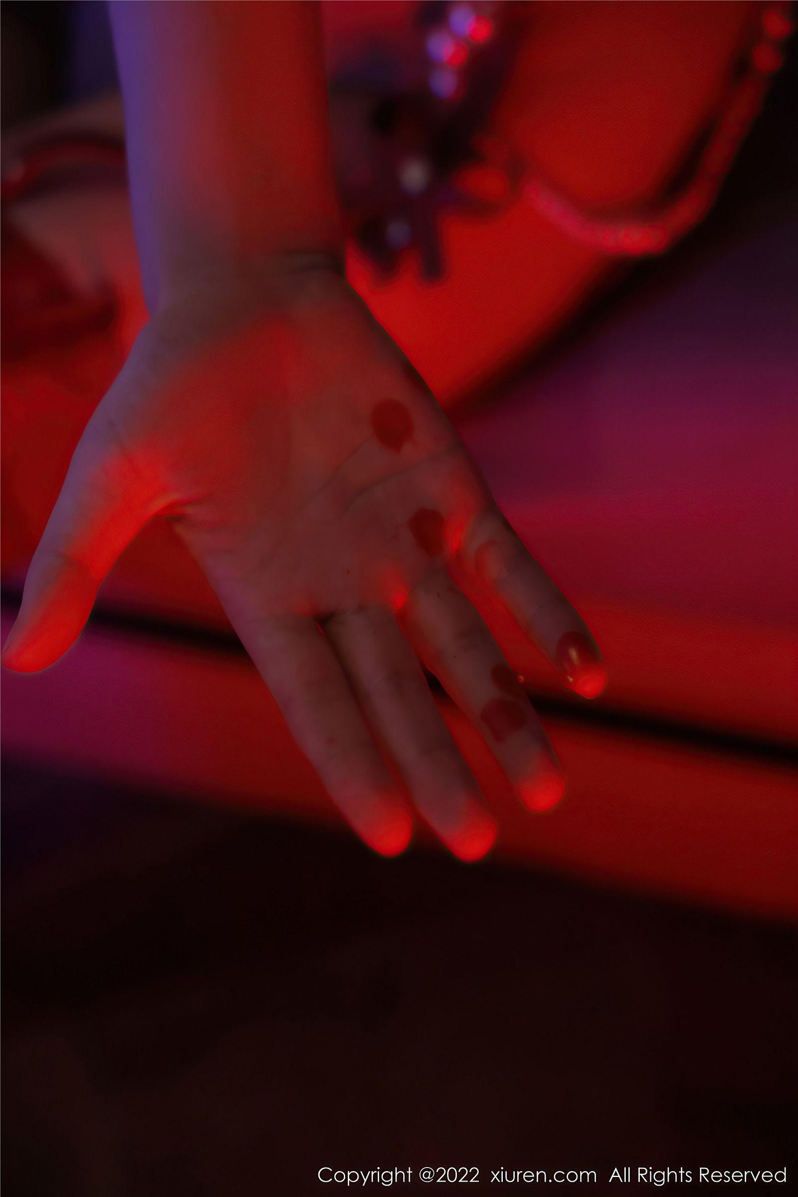 [XIUREN秀人网] 2022.06.13 NO.5136 小果冻儿_p010