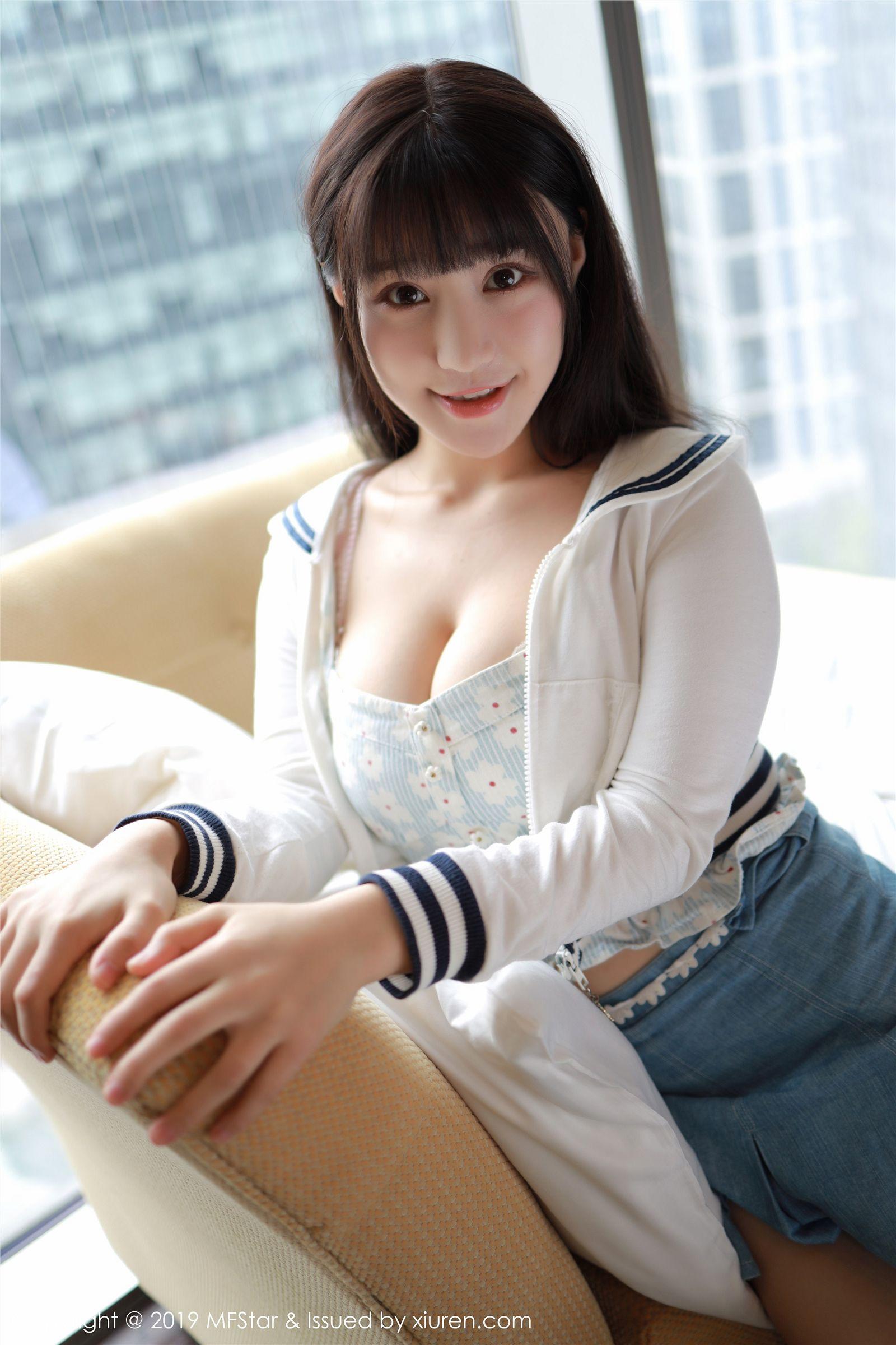 [MFStar模范学院] 2019.11.25 Vol.233 Flower朱可_儿_p015