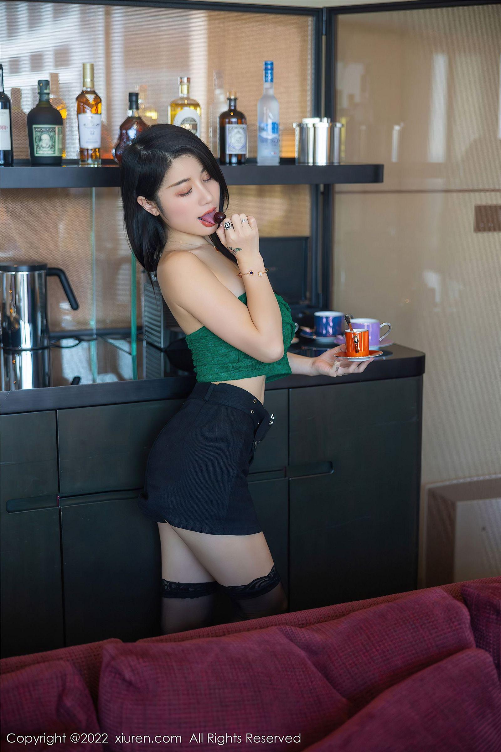 [XIUREN秀人网] 2022.08.18 NO.5455 美七Mia_p002