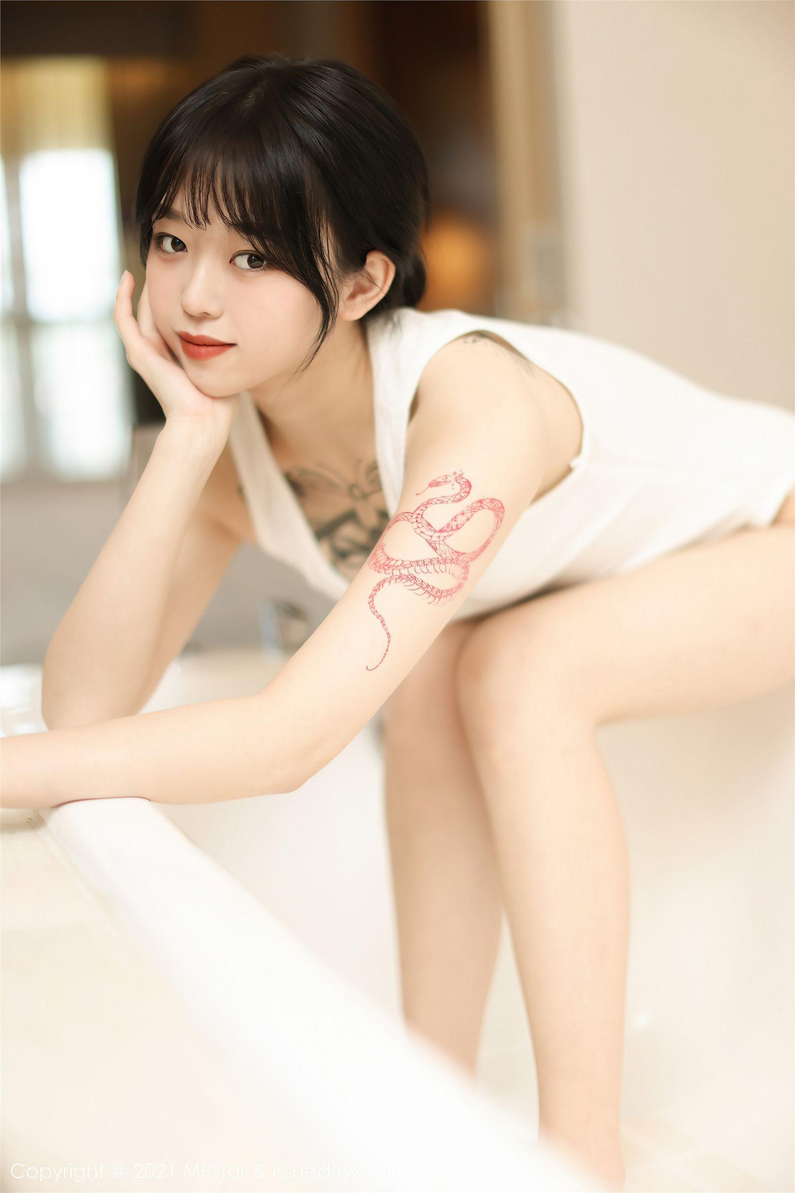 [MFStar模范学院] 2021.05.17 NO.496 奶瓶子_p043