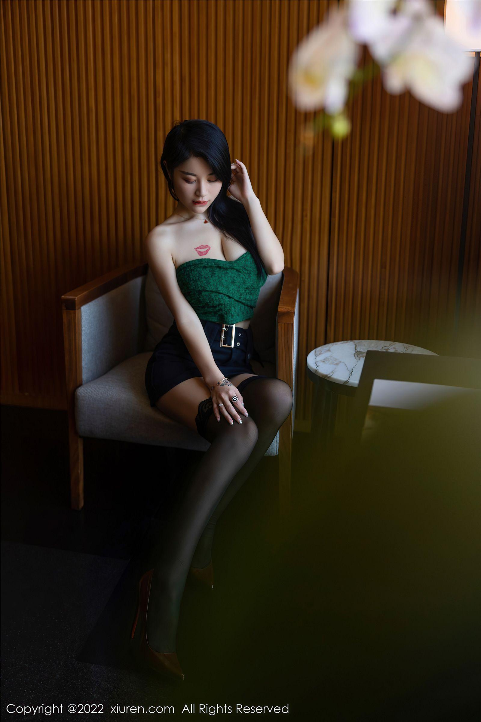 [XIUREN秀人网] 2022.08.18 NO.5455 美七Mia_p045
