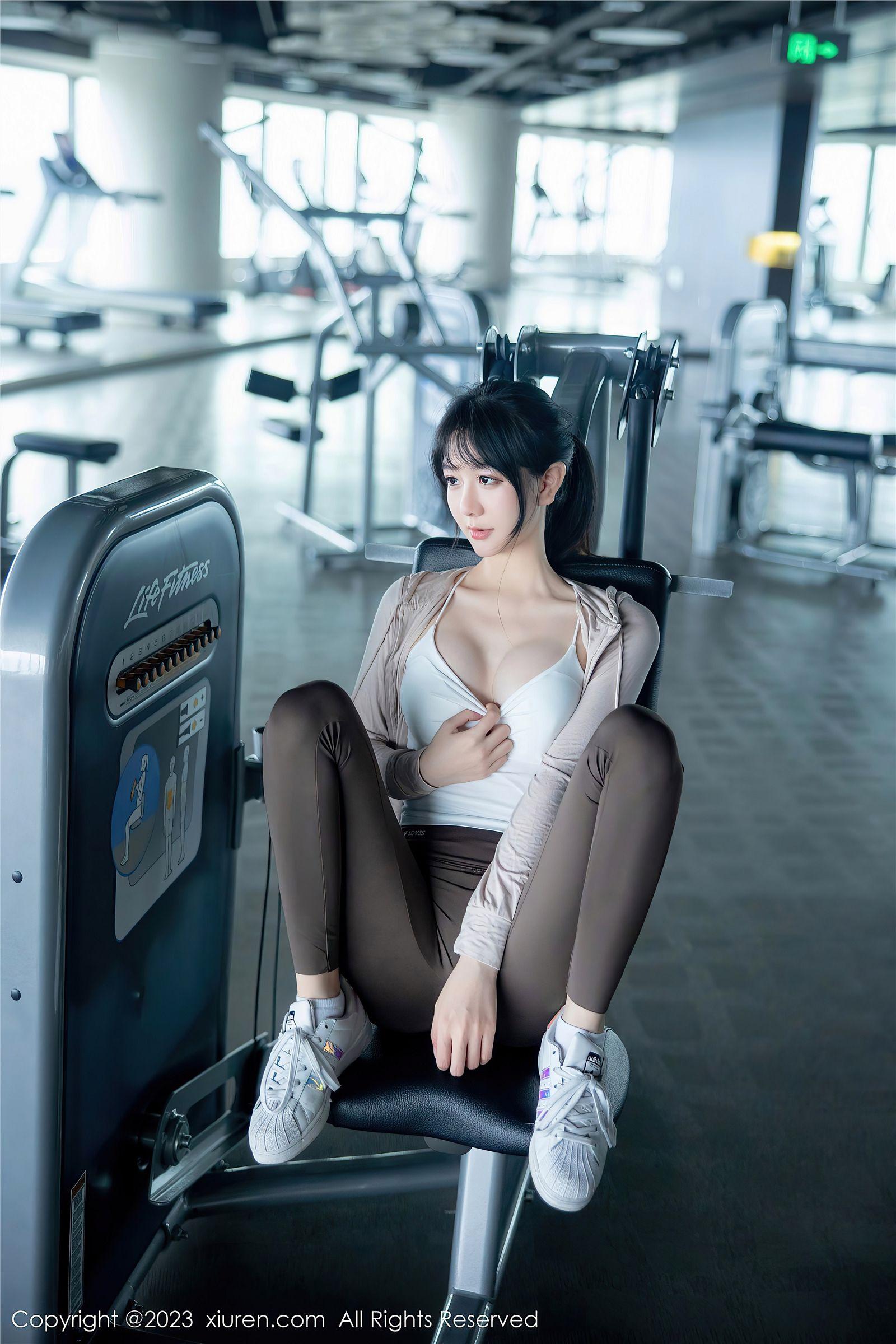 [XIUREN秀人网] 2023.05.05 NO.6683 幼幼_p036