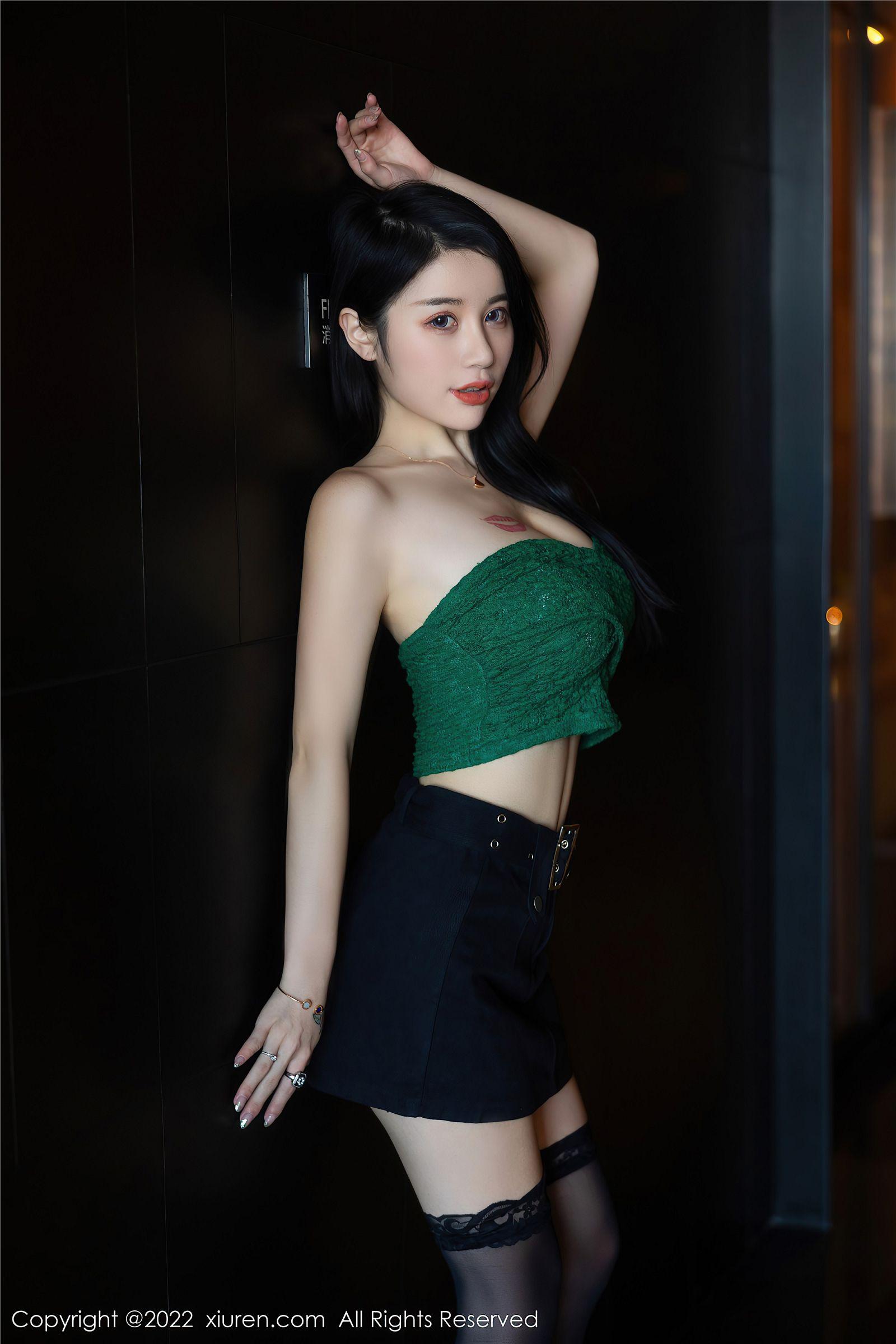 [XIUREN秀人网] 2022.08.18 NO.5455 美七Mia_p075
