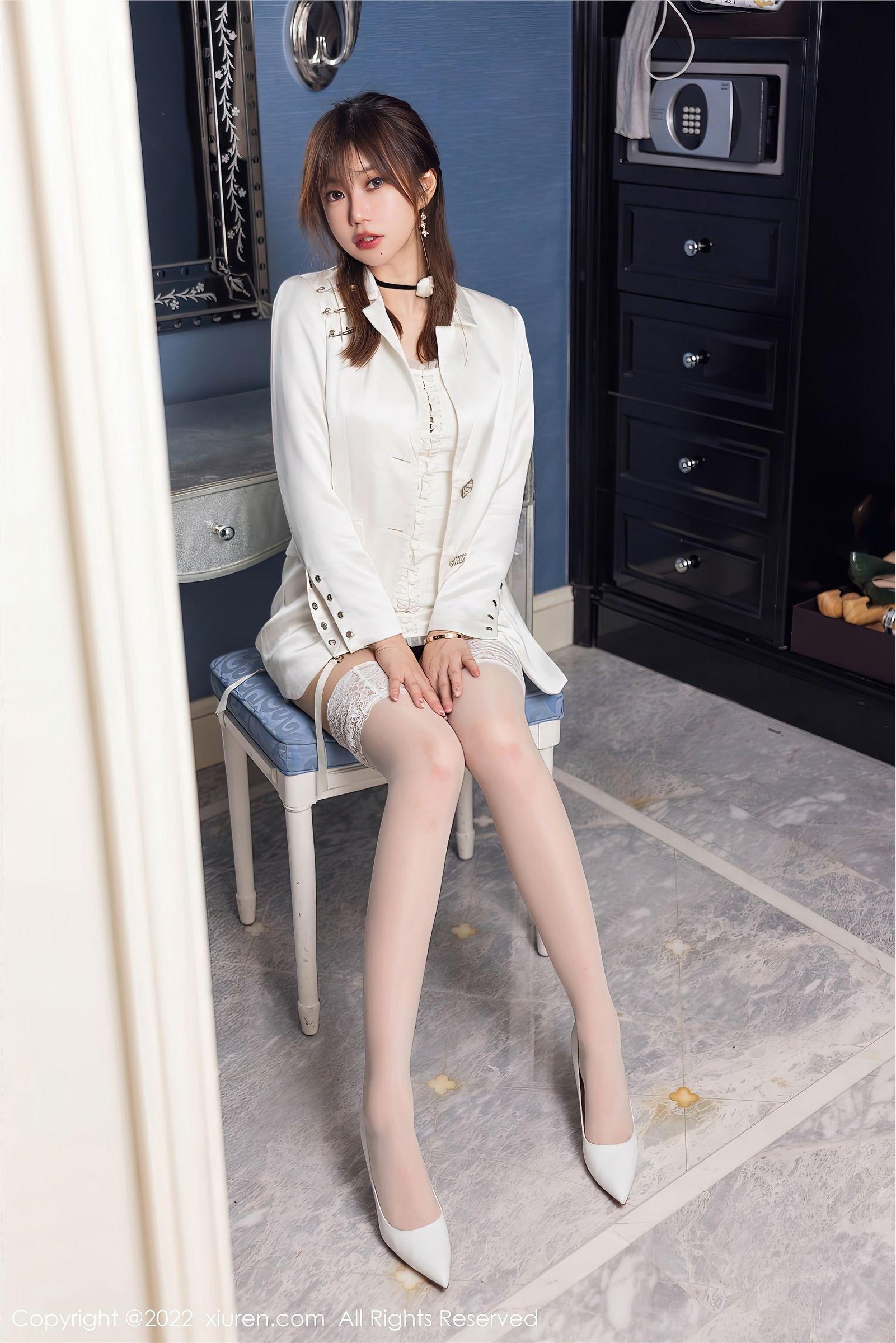 [XIUREN秀人网] 2022.11.11 NO.5845 绮里嘉ula_p023