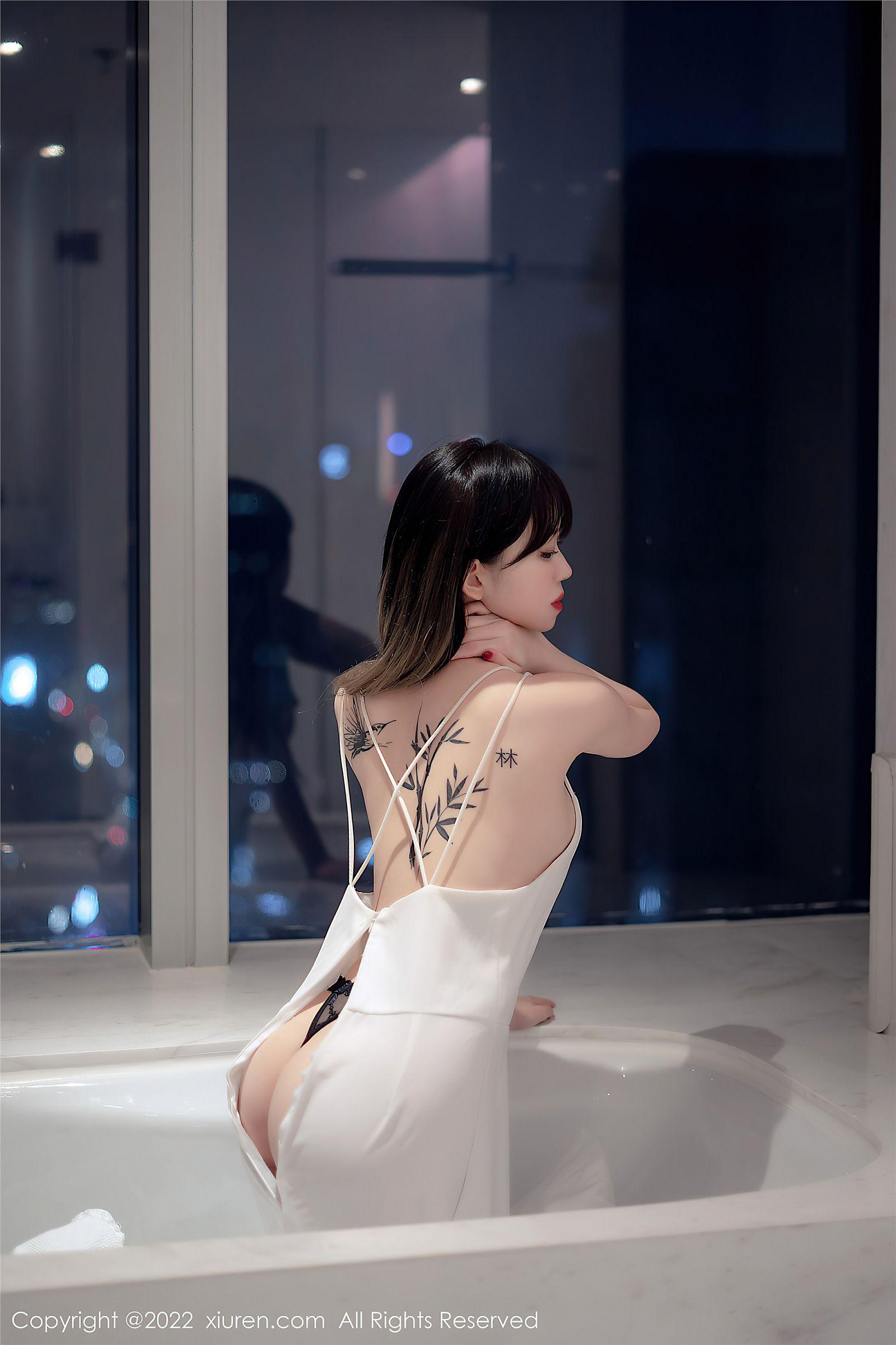 [XIUREN秀人网] 2022.02.21 NO.4611 奶瓶_p034