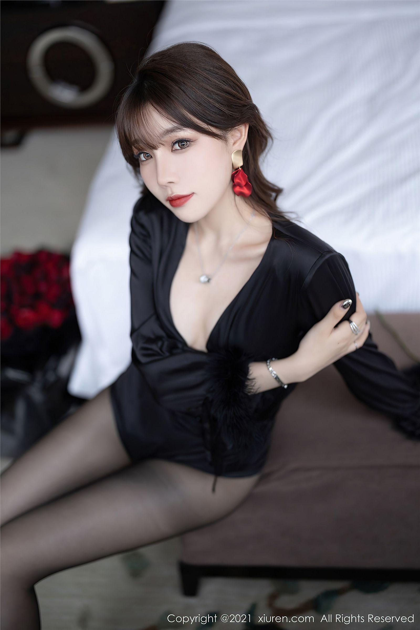 [XIUREN秀人网] 2021.11.11 NO.4205 芝芝Booty_p030
