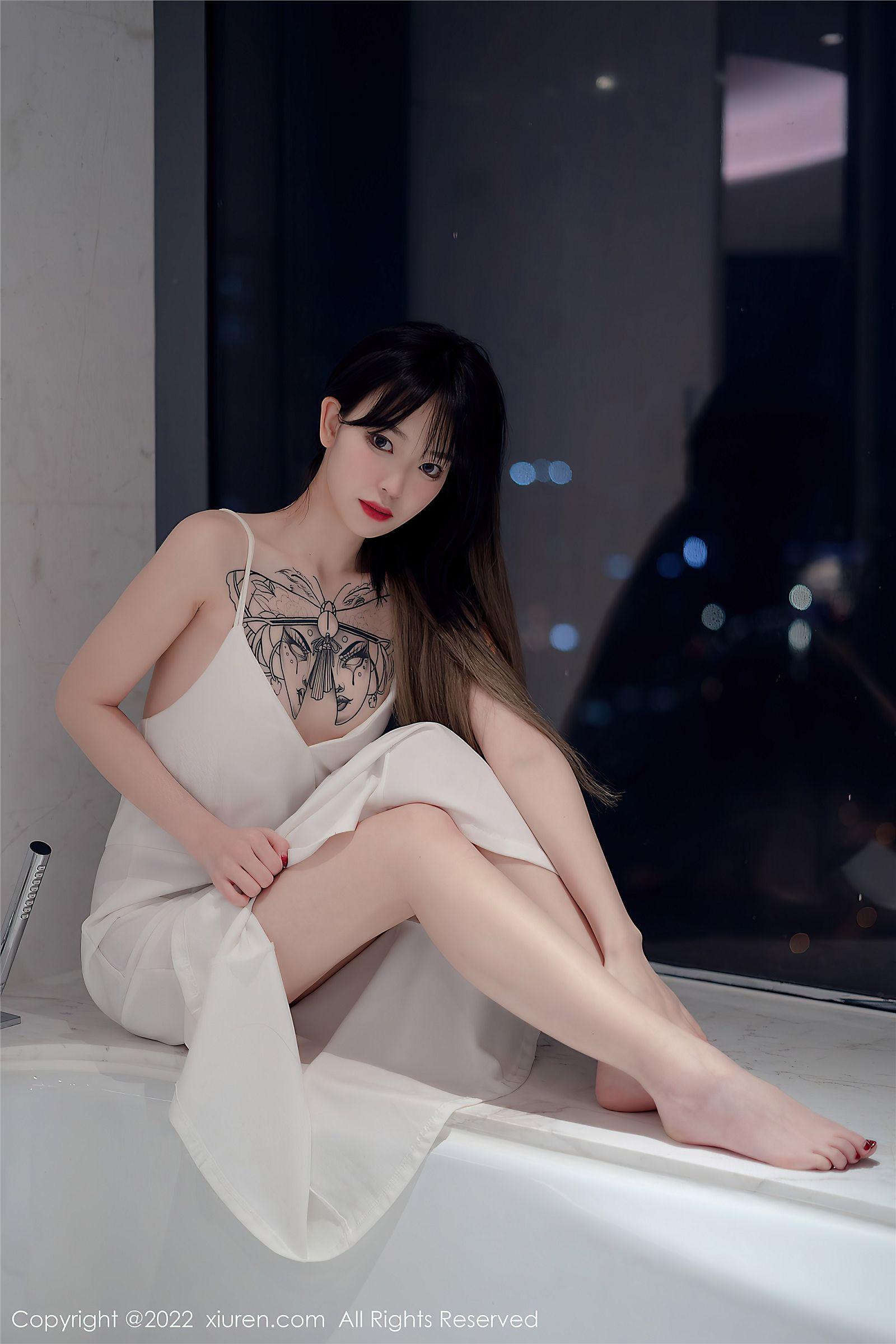 [XIUREN秀人网] 2022.02.21 NO.4611 奶瓶_p002
