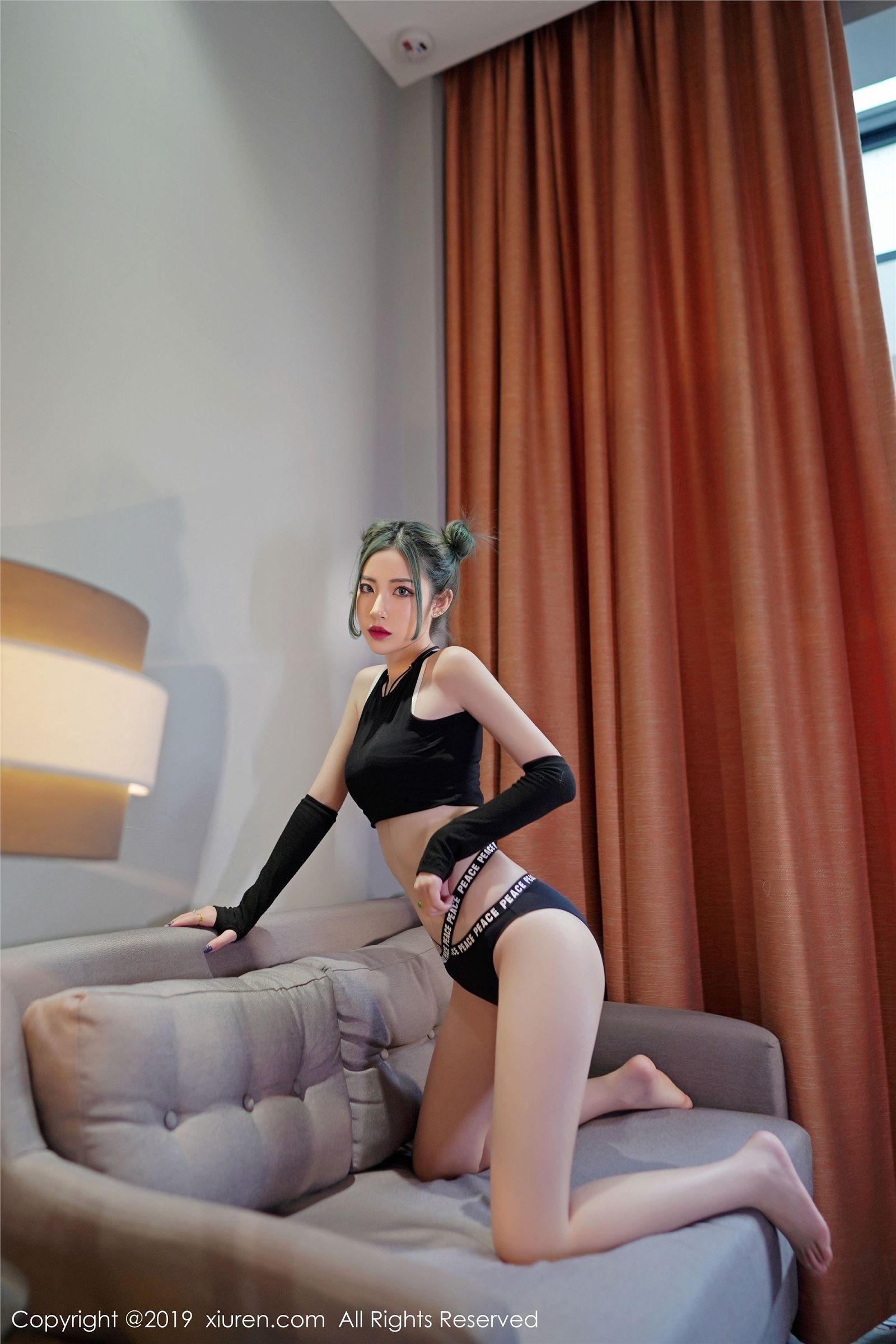 [XIUREN秀人网] 2019.08.26 NO.1644 贾诗晗_p018