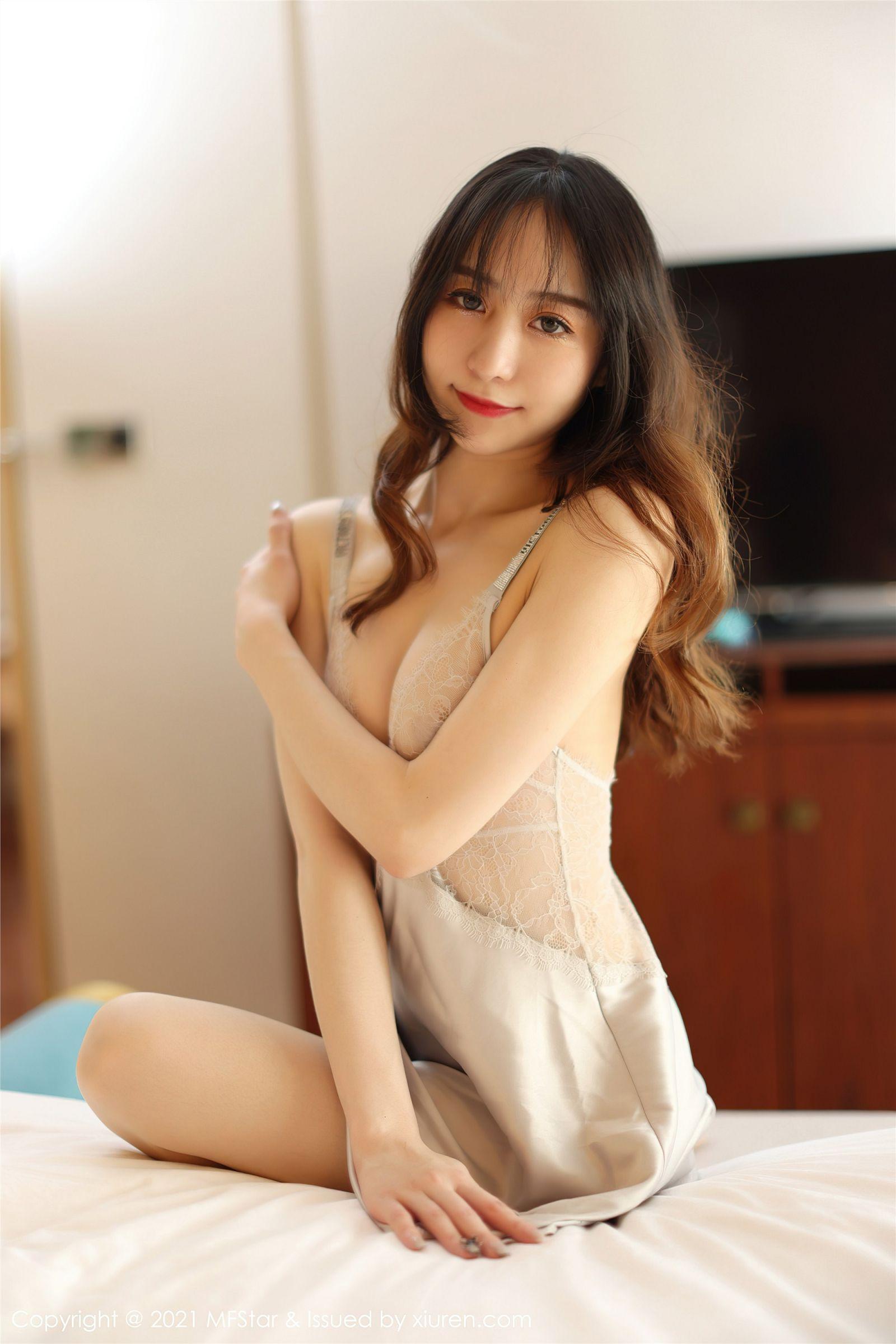 [MFStar模范学院] 2021.05.14 NO.495 水水er_p014