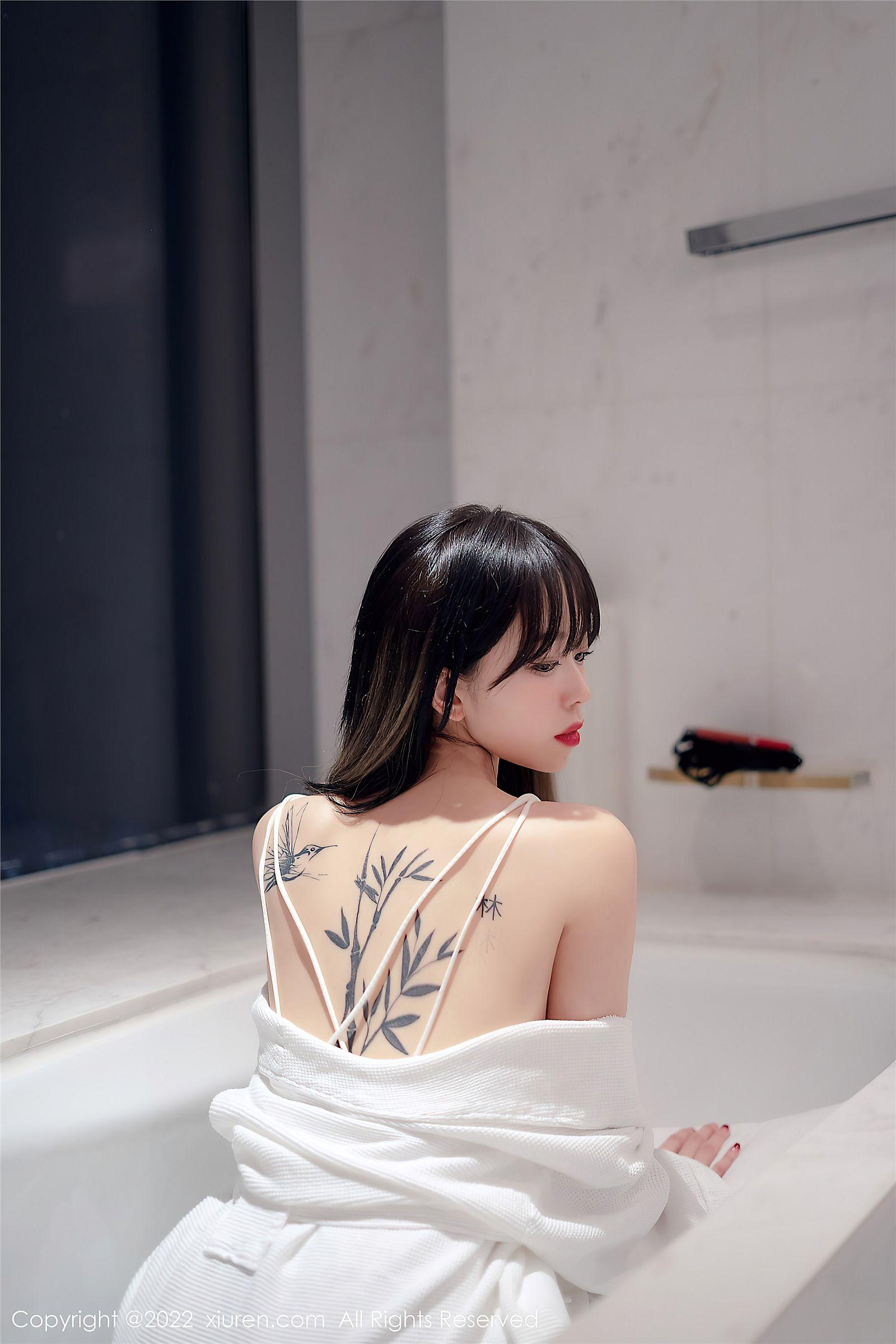 [XIUREN秀人网] 2022.02.21 NO.4611 奶瓶_p051