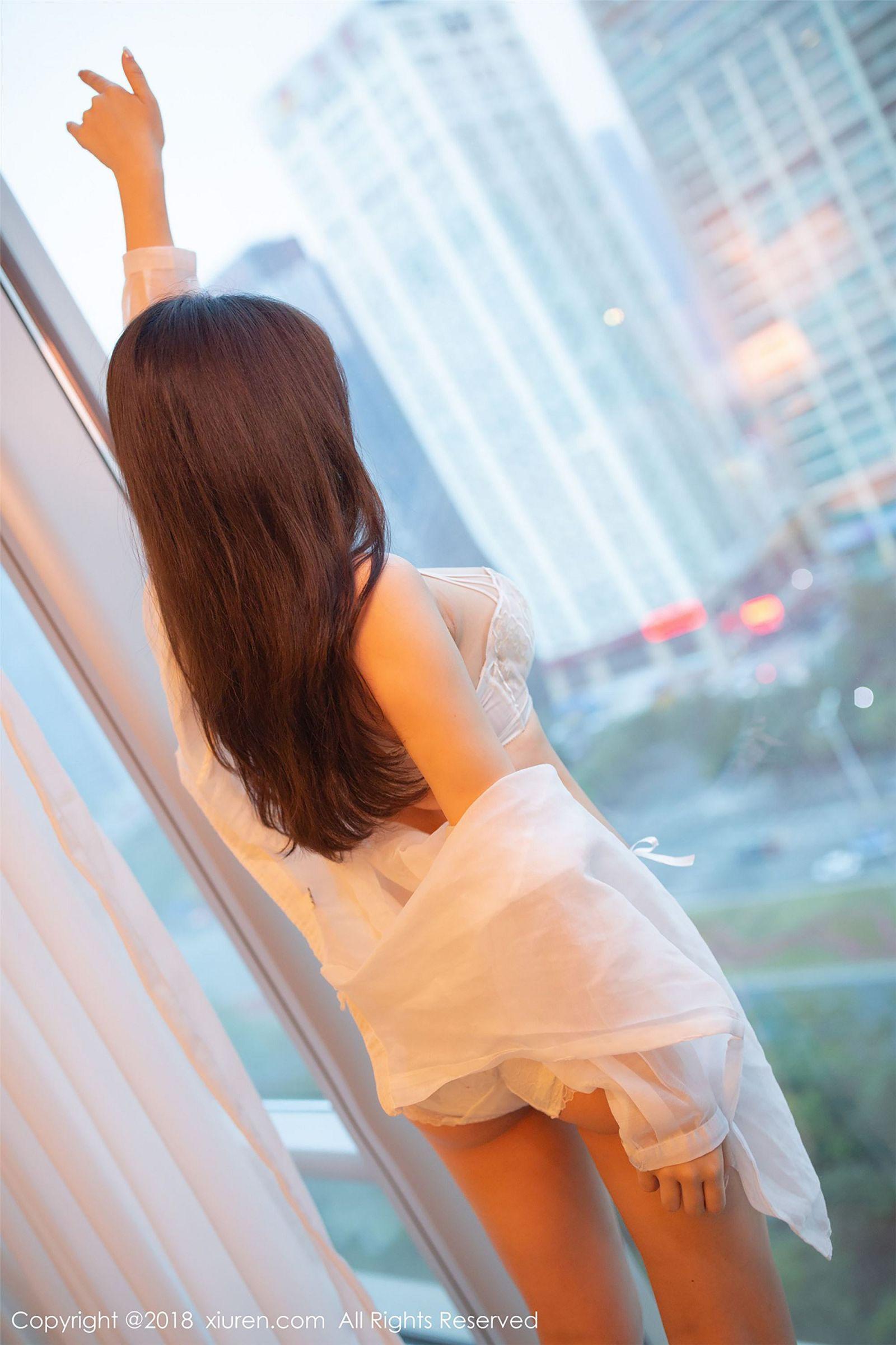 [秀人XIUREN] 2018.12.27 NO.1291 小仓鼠_p033