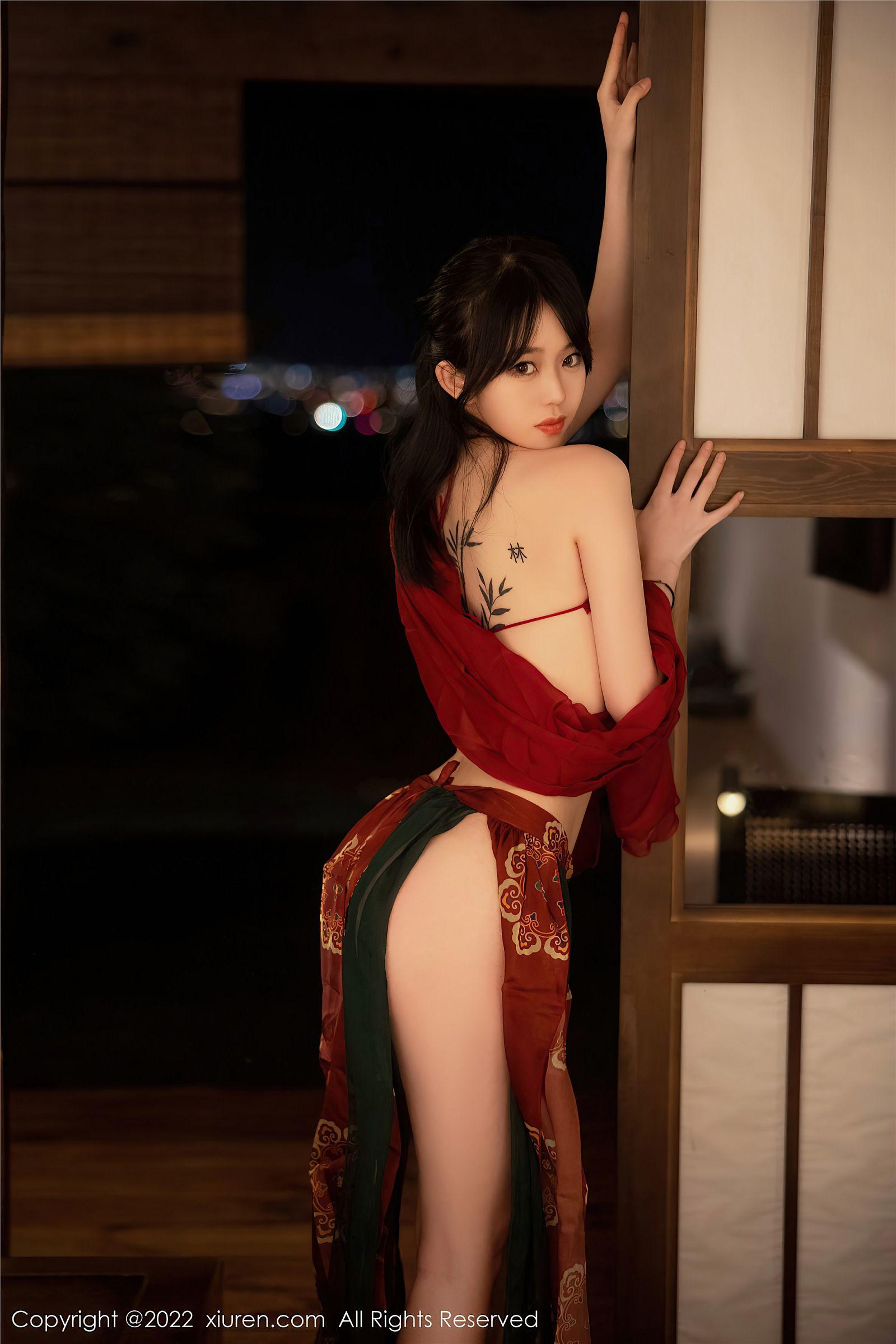 [XIUREN秀人网] 2022.09.01 NO.5527 奶瓶_p036