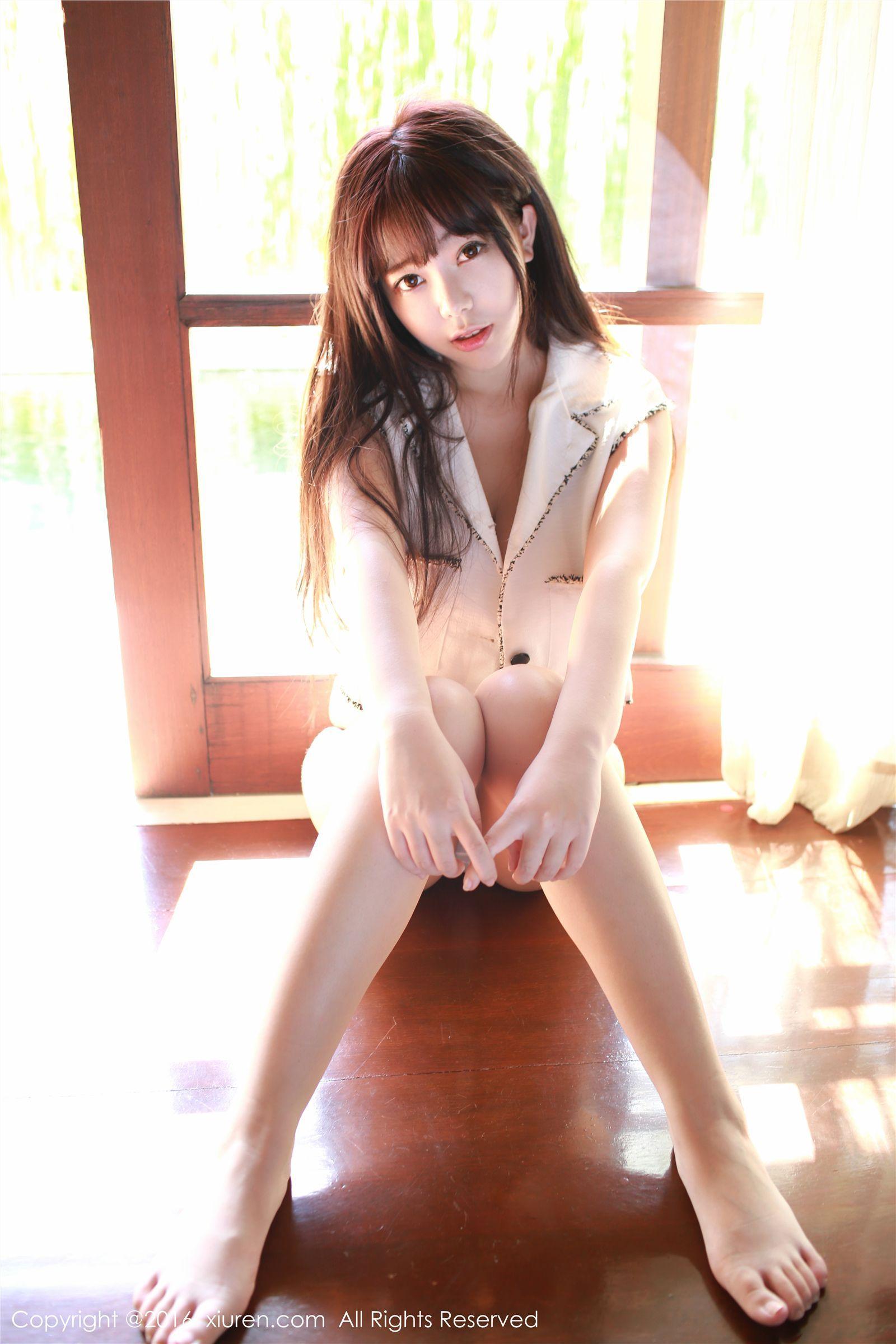 [秀人XIUREN] 2016.03.11 NO.495 刘飞儿Faye_p004