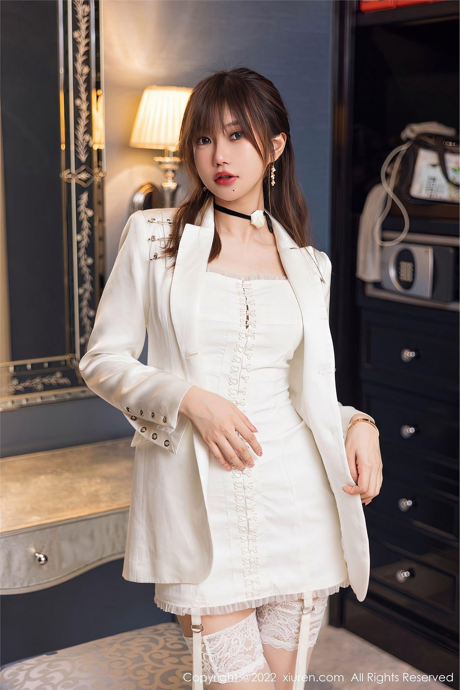 [XIUREN秀人网] 2022.11.11 NO.5845 绮里嘉ula_p004