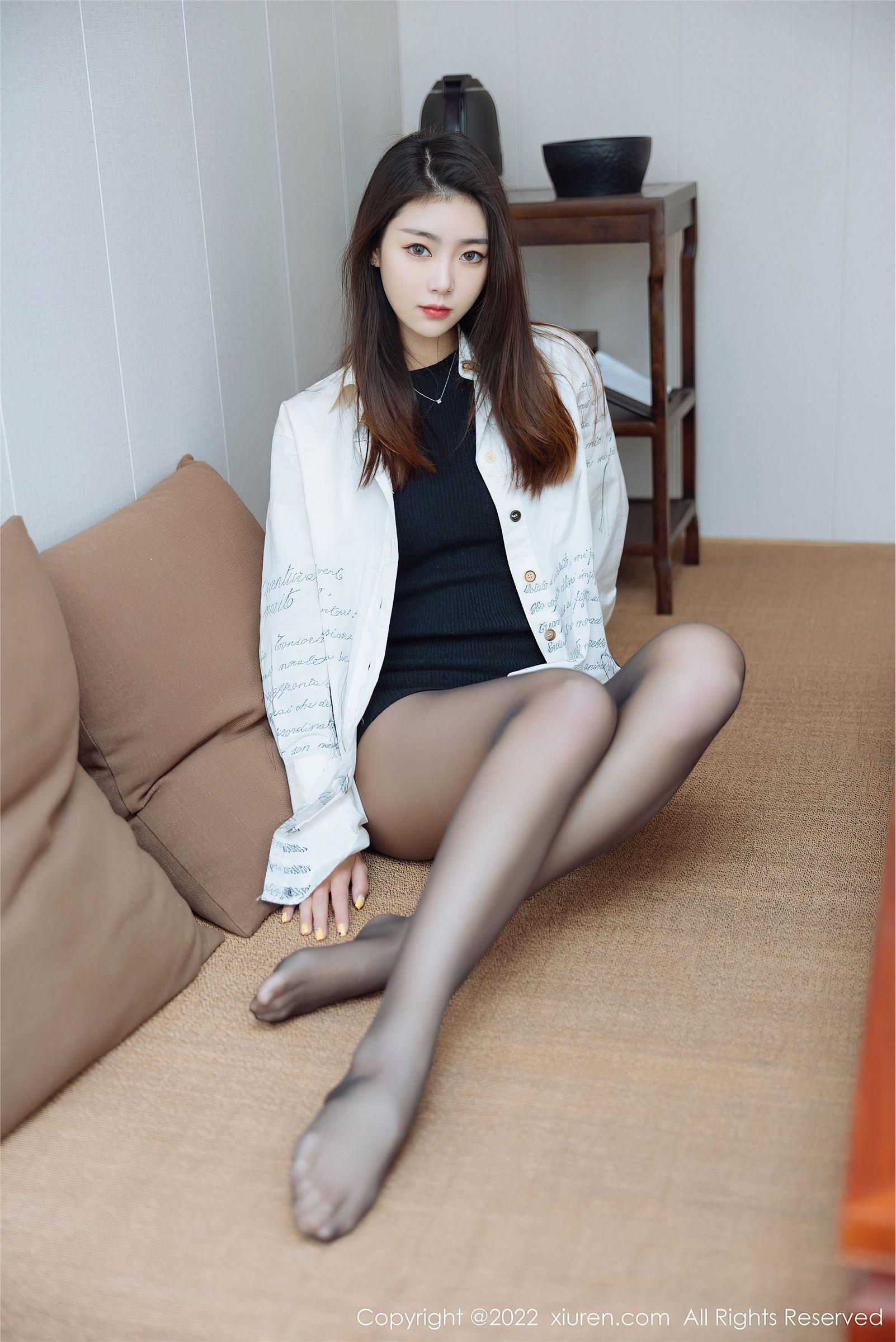 [XIUREN秀人网] 2022.04.07 NO.4832 可樂Vicky_p040