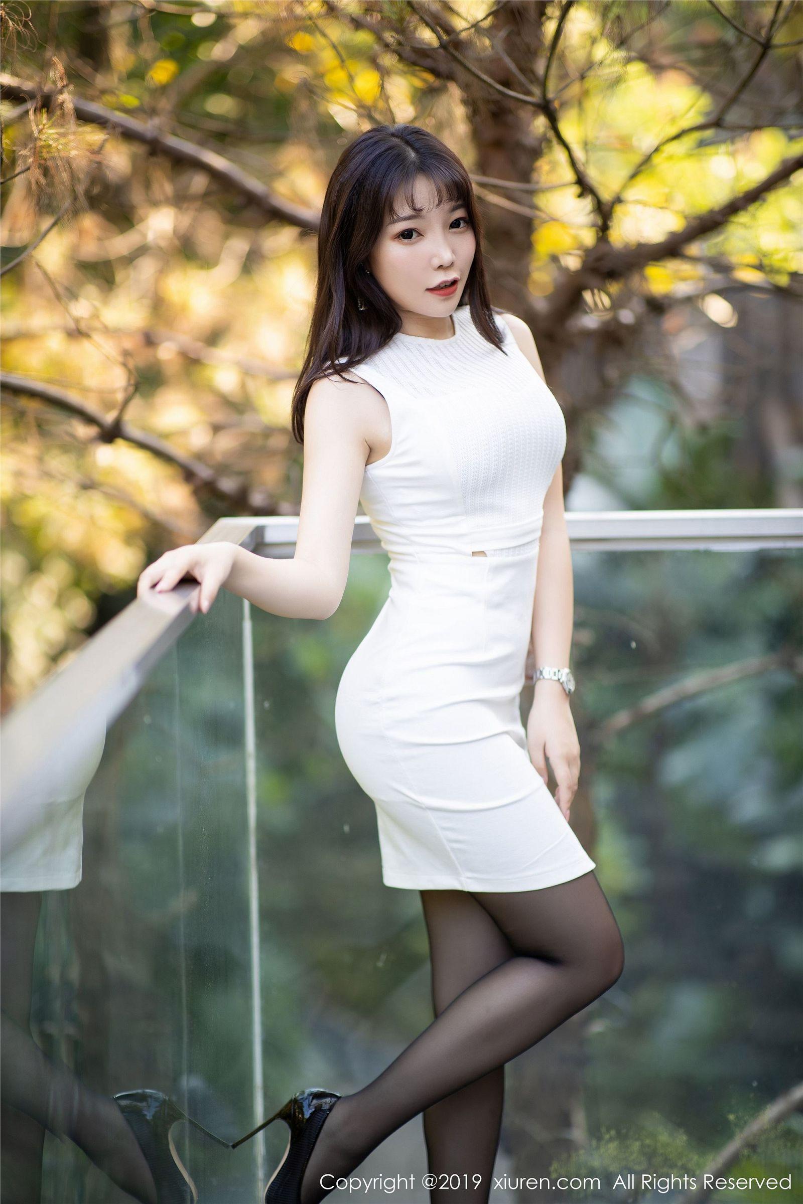 [XIUREN秀人网] 2019.10.09 NO.1714 芝芝Booty_p045