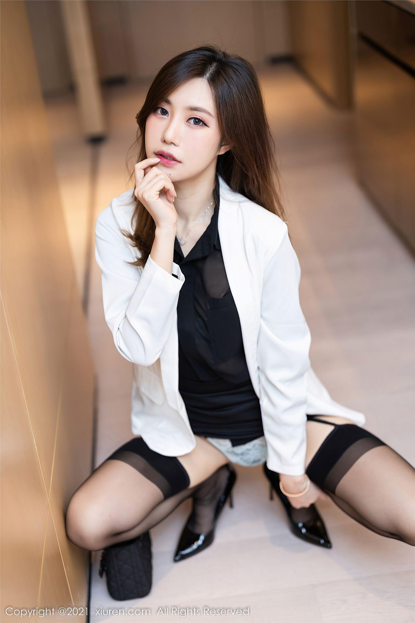 [XIUREN秀人网] 2021.11.30 NO.4285 绮里嘉ula_p040