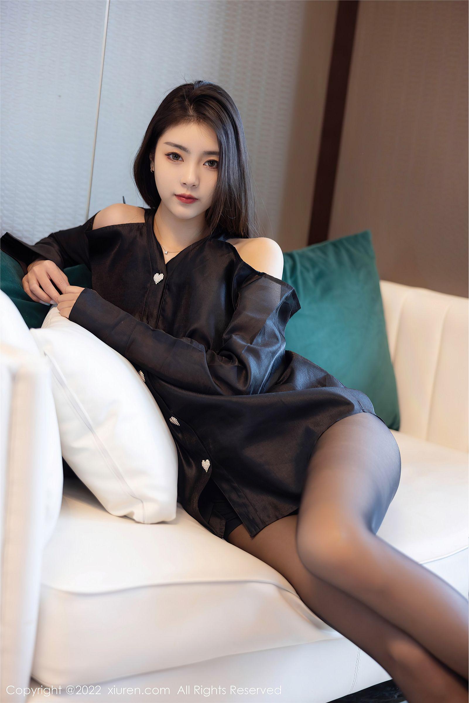 [XIUREN秀人网] 2022.04.28 NO.4940 可樂Vicky_p003