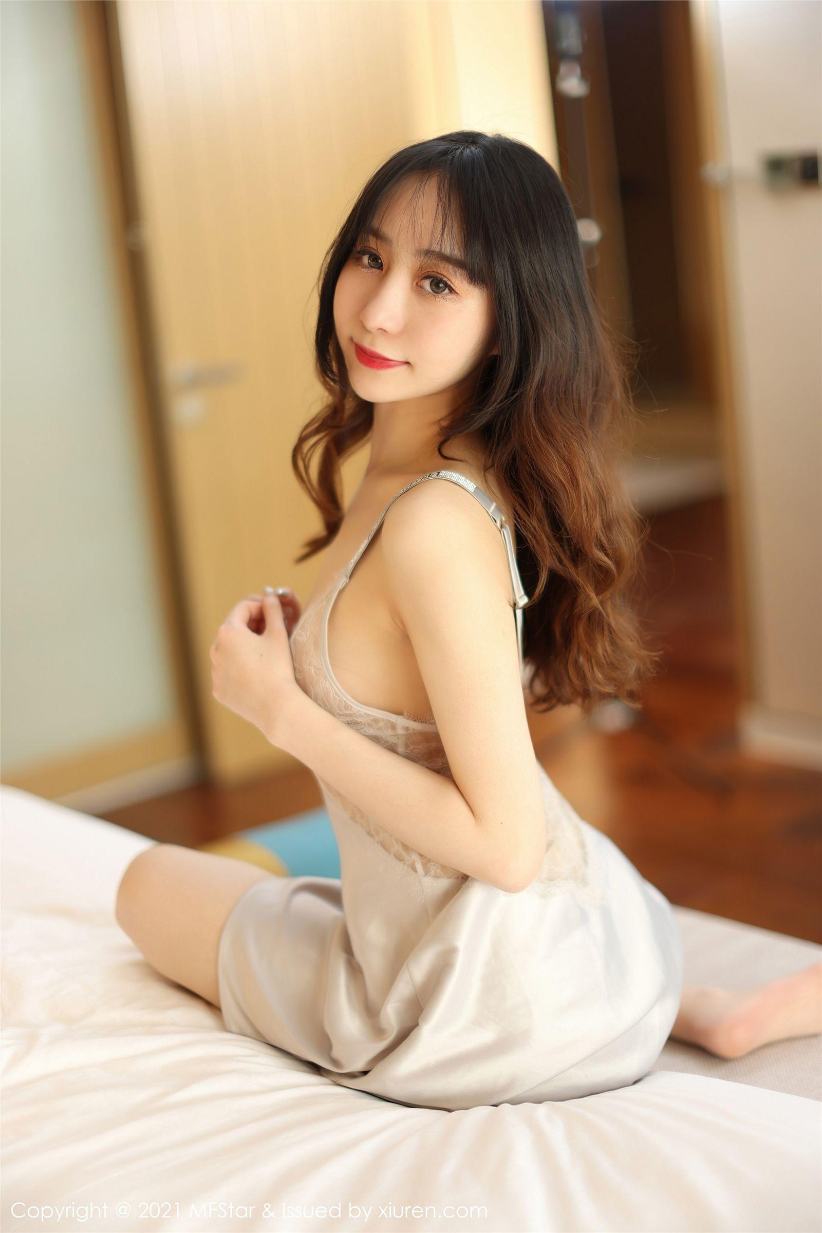 [MFStar模范学院] 2021.05.14 NO.495 水水er_p013