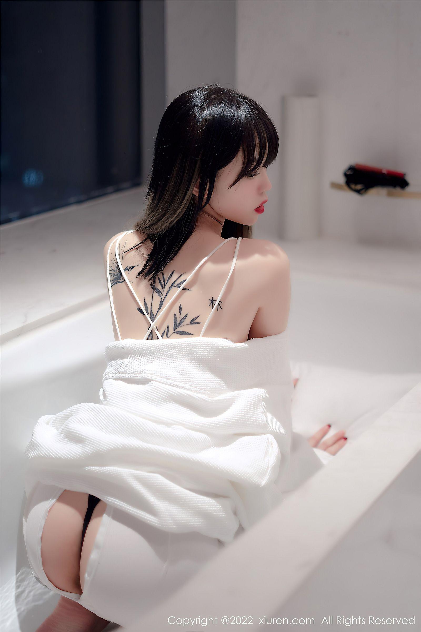 [XIUREN秀人网] 2022.02.21 NO.4611 奶瓶_p052