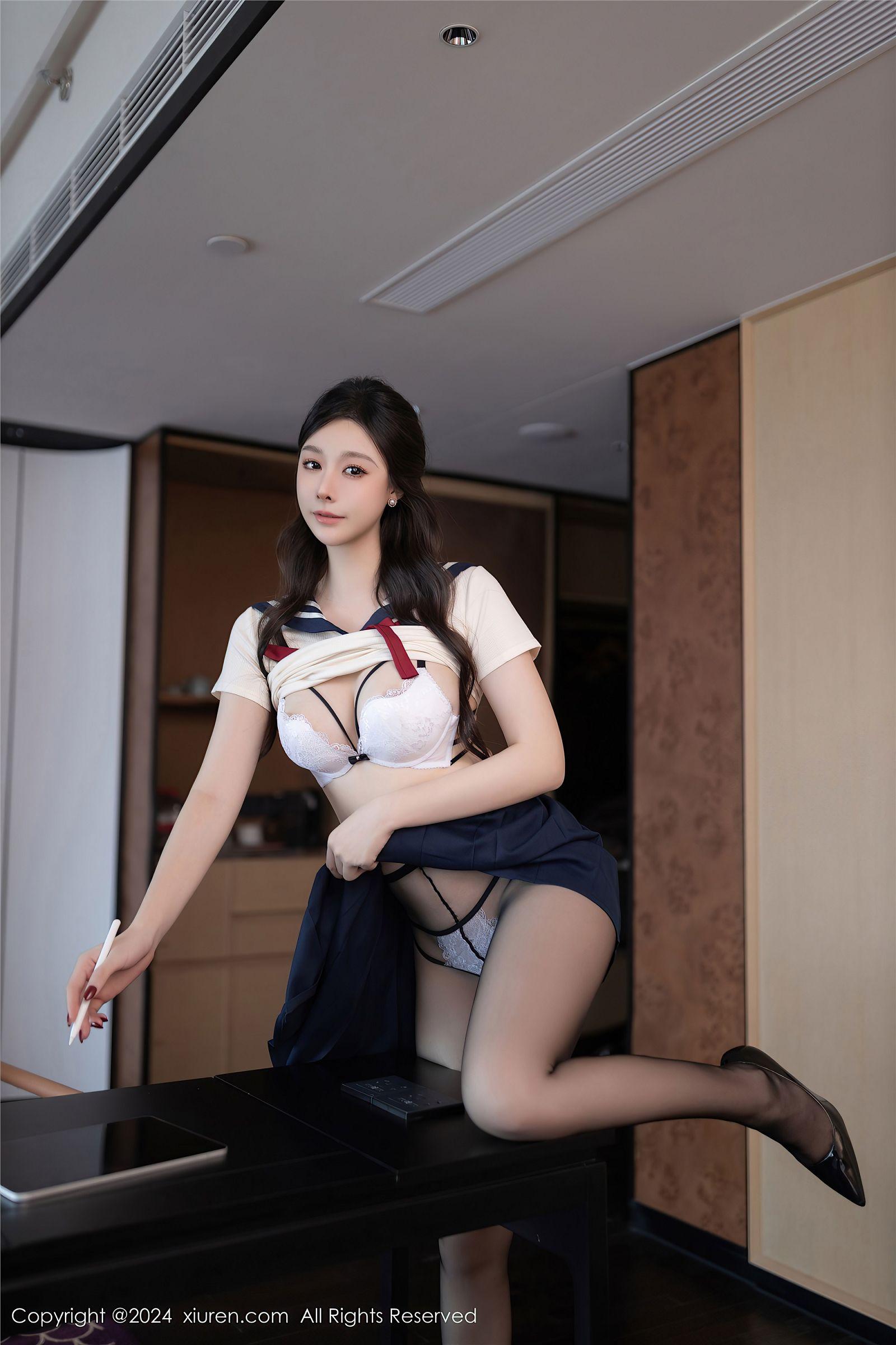 [XIUREN秀人网] 2024.11.29 NO.9530 小逗逗_p032