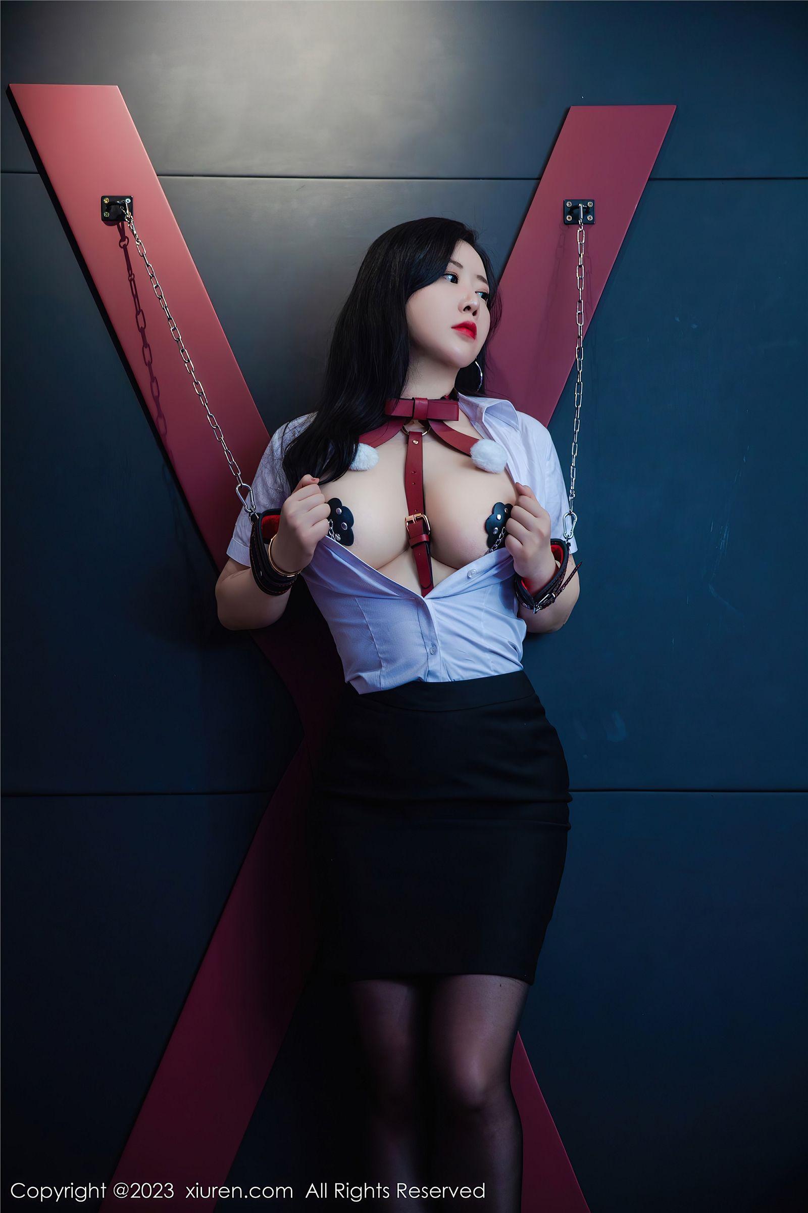 [XIUREN秀人网] 2023.08.22 NO.7267 王婉悠Queen_p004