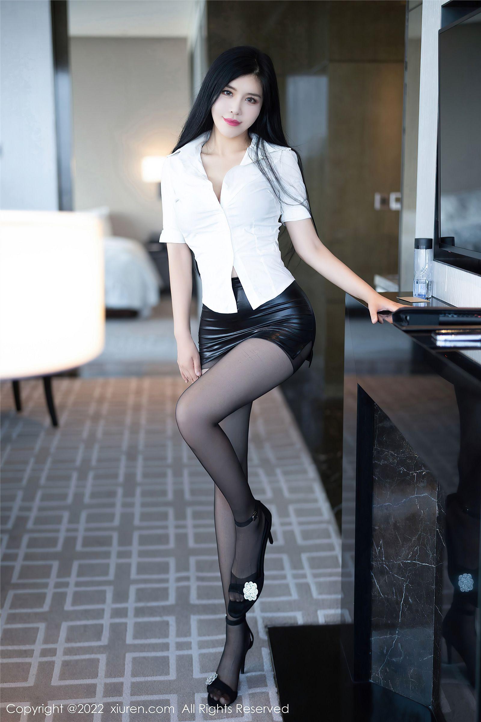 [XIUREN秀人网] 2022.09.23 NO.5635 刘钰儿_p004
