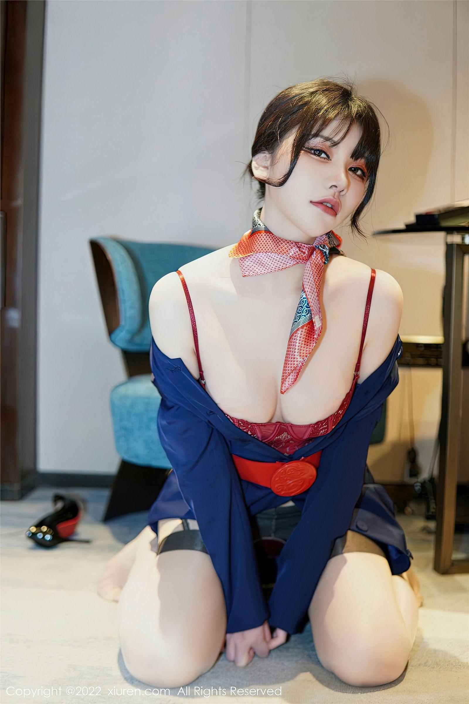 [XIUREN秀人网] 2022.12.27 NO.6048 桃桃子_p038