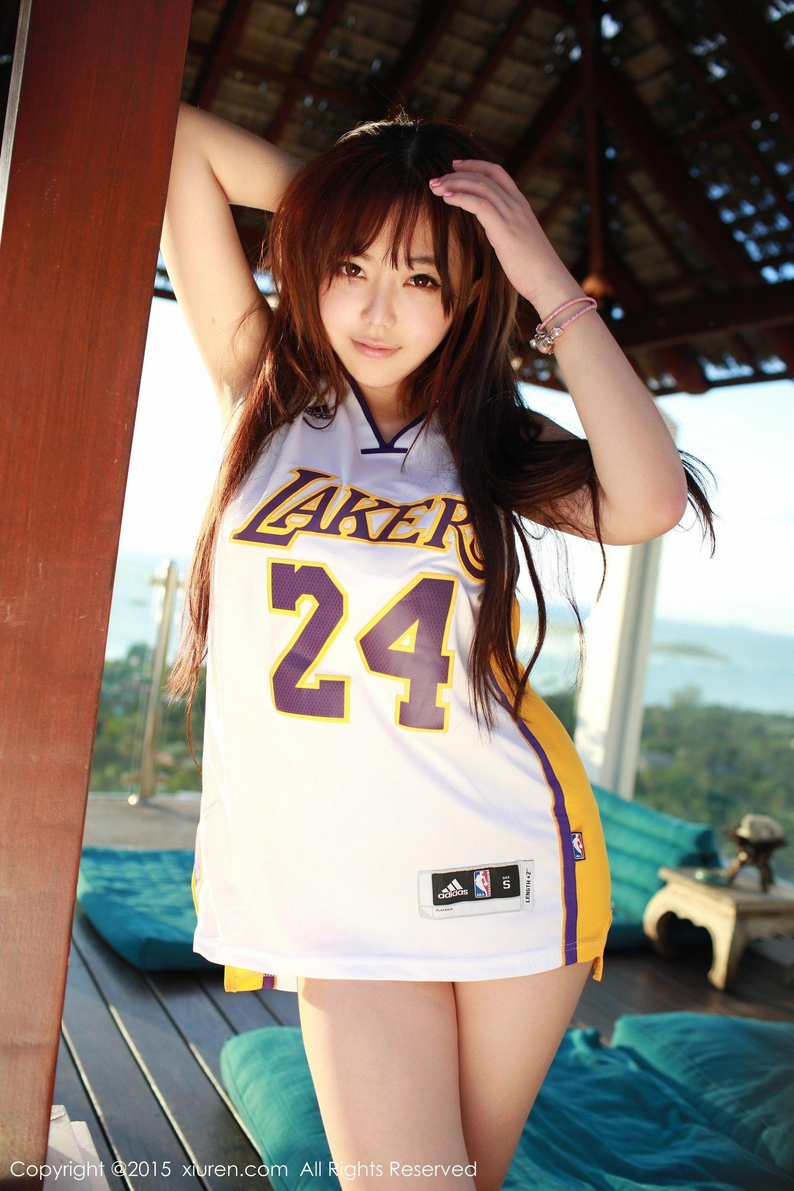 [秀人XIUREN] 2015.12.31 NO.452 刘飞儿Faye_p028