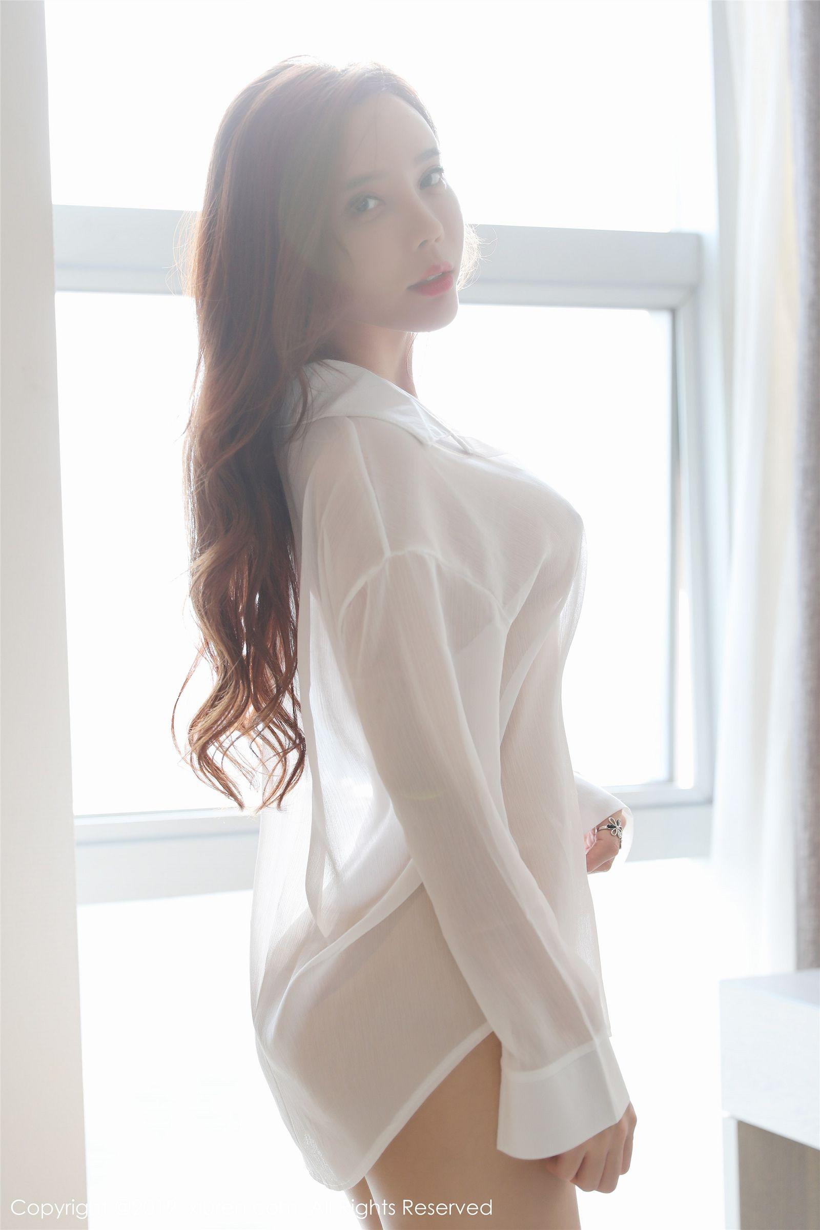 [XIUREN秀人网] 2019.12.25  No.1879 朦胧丝_袜极致诱人 艾小青_p037