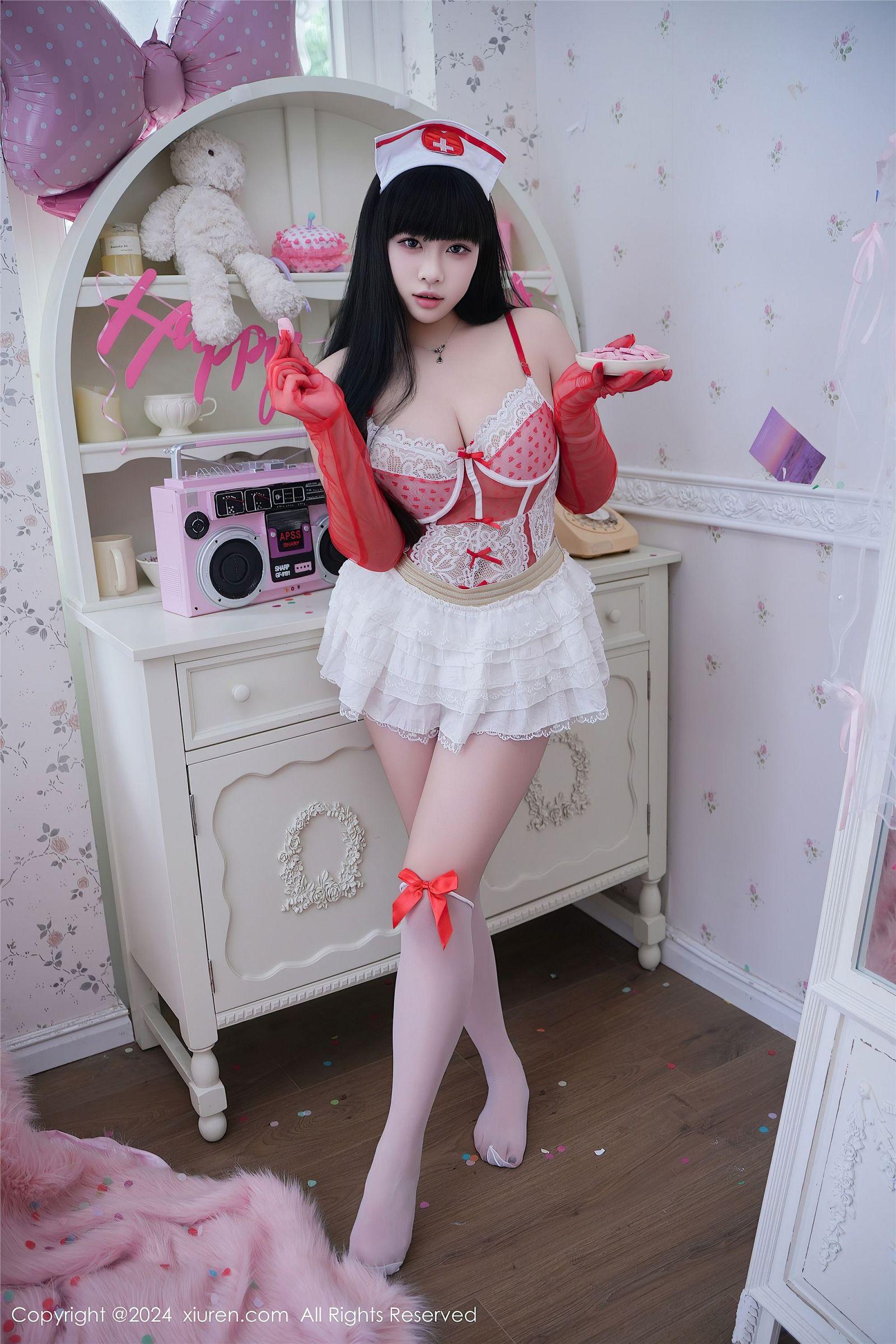 [XIUREN秀人网] 2024.09.19 NO.9177 mini米妮_p052