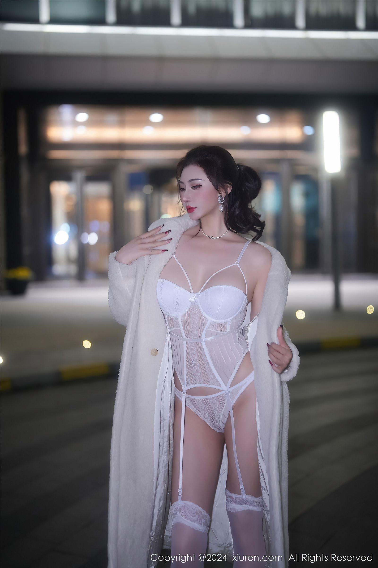 [XIUREN秀人网] 2024.01.18 NO.7978 蕾蕾醒了没_p045